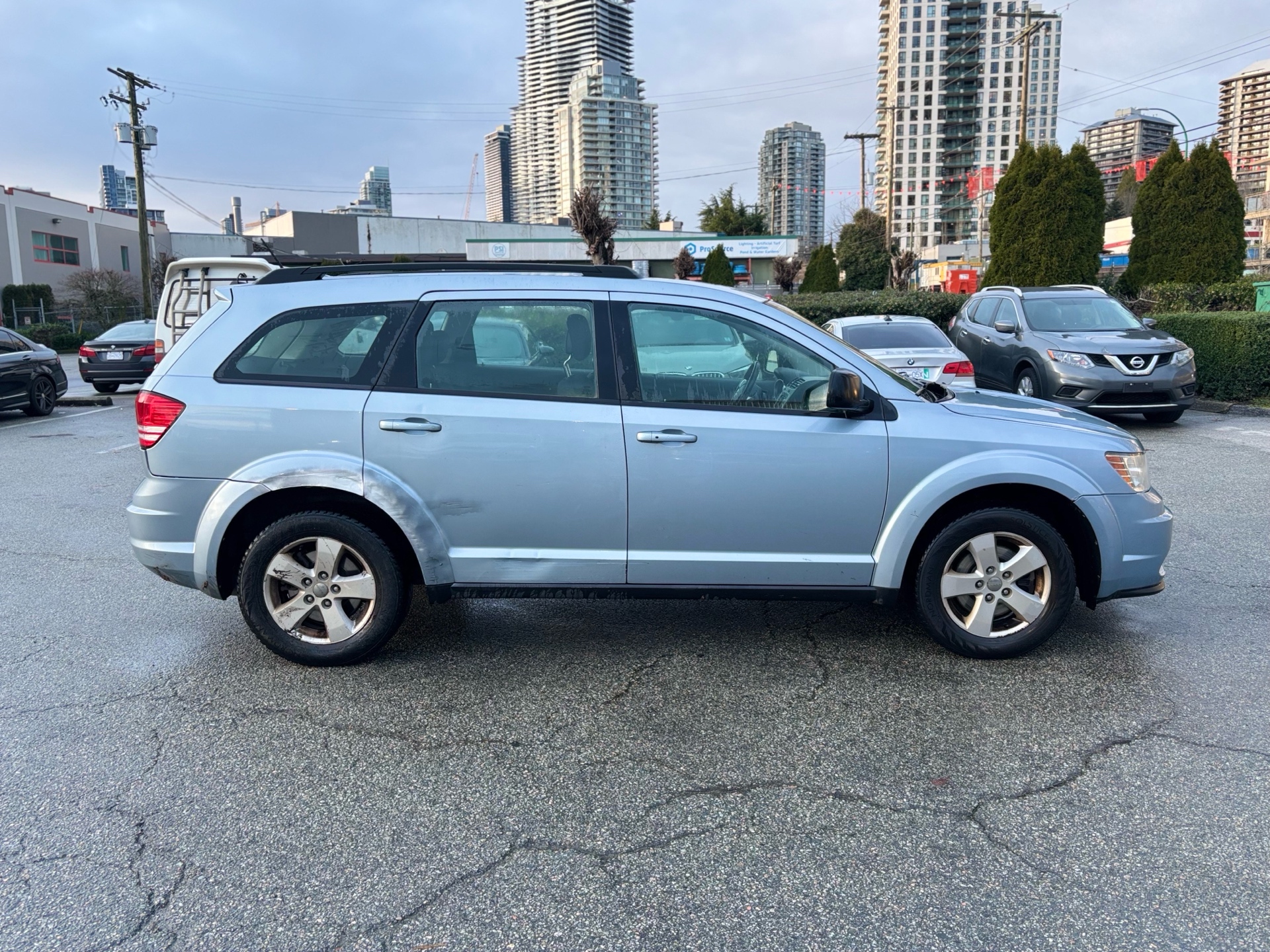 /canwestautoinc/2013-Dodge-Journey-23700316249874742.jpg