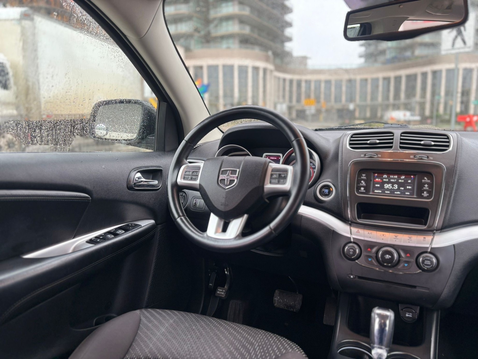 /canwestautoinc/2013-Dodge-Journey-4027521841337436.jpg