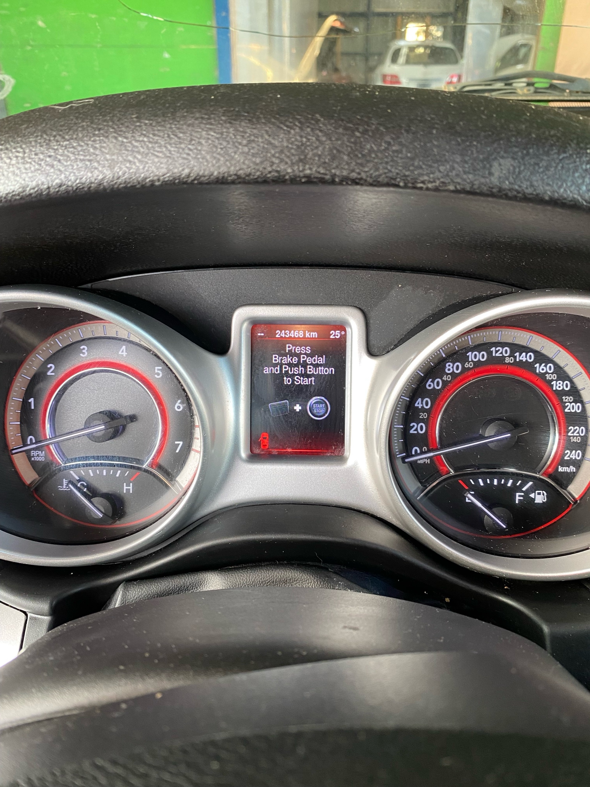 /canwestautoinc/2013-Dodge-Journey-994710400875948.jpg