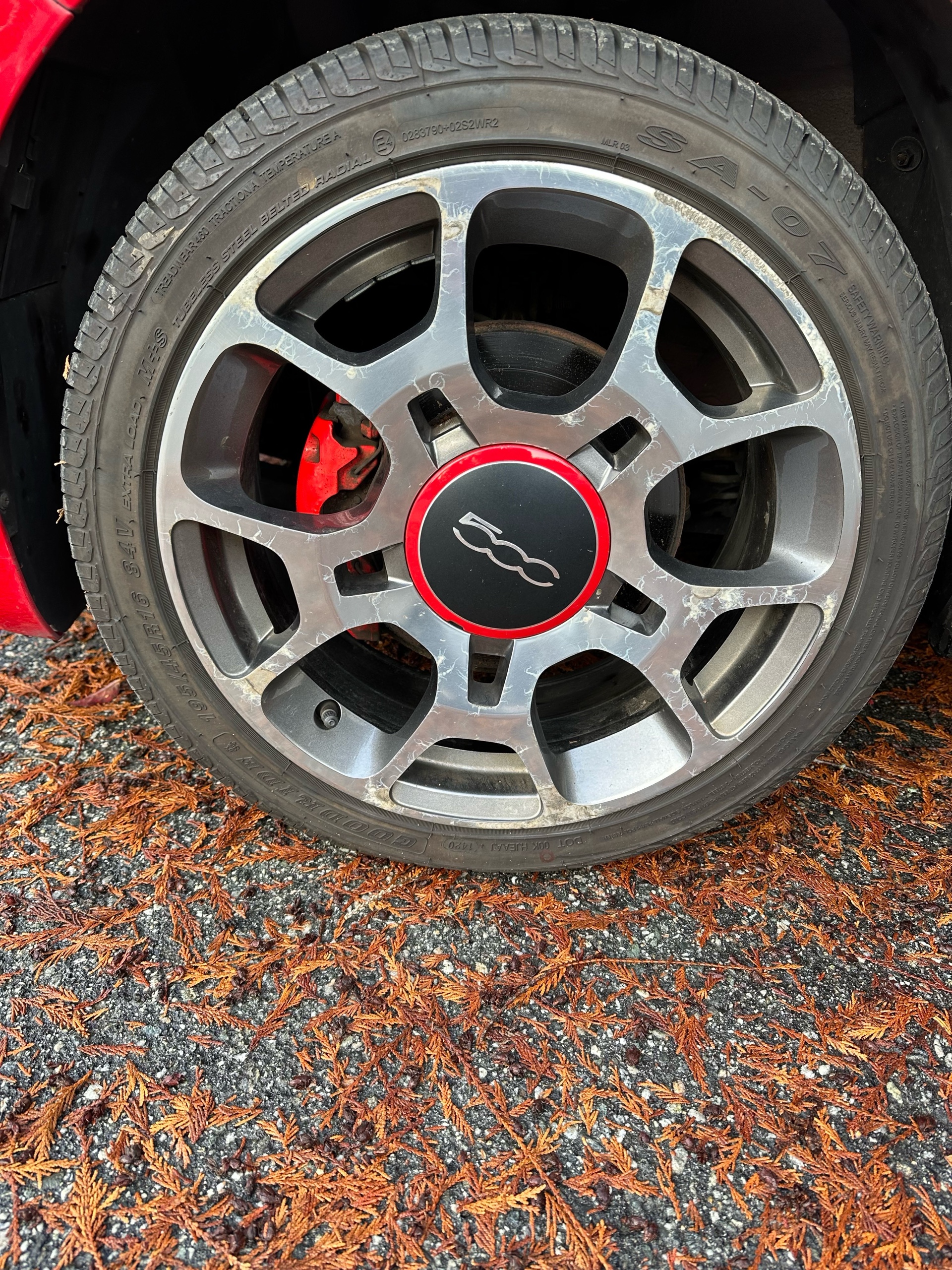 /canwestautoinc/2013-FIAT-500-04968423979082659.jpg
