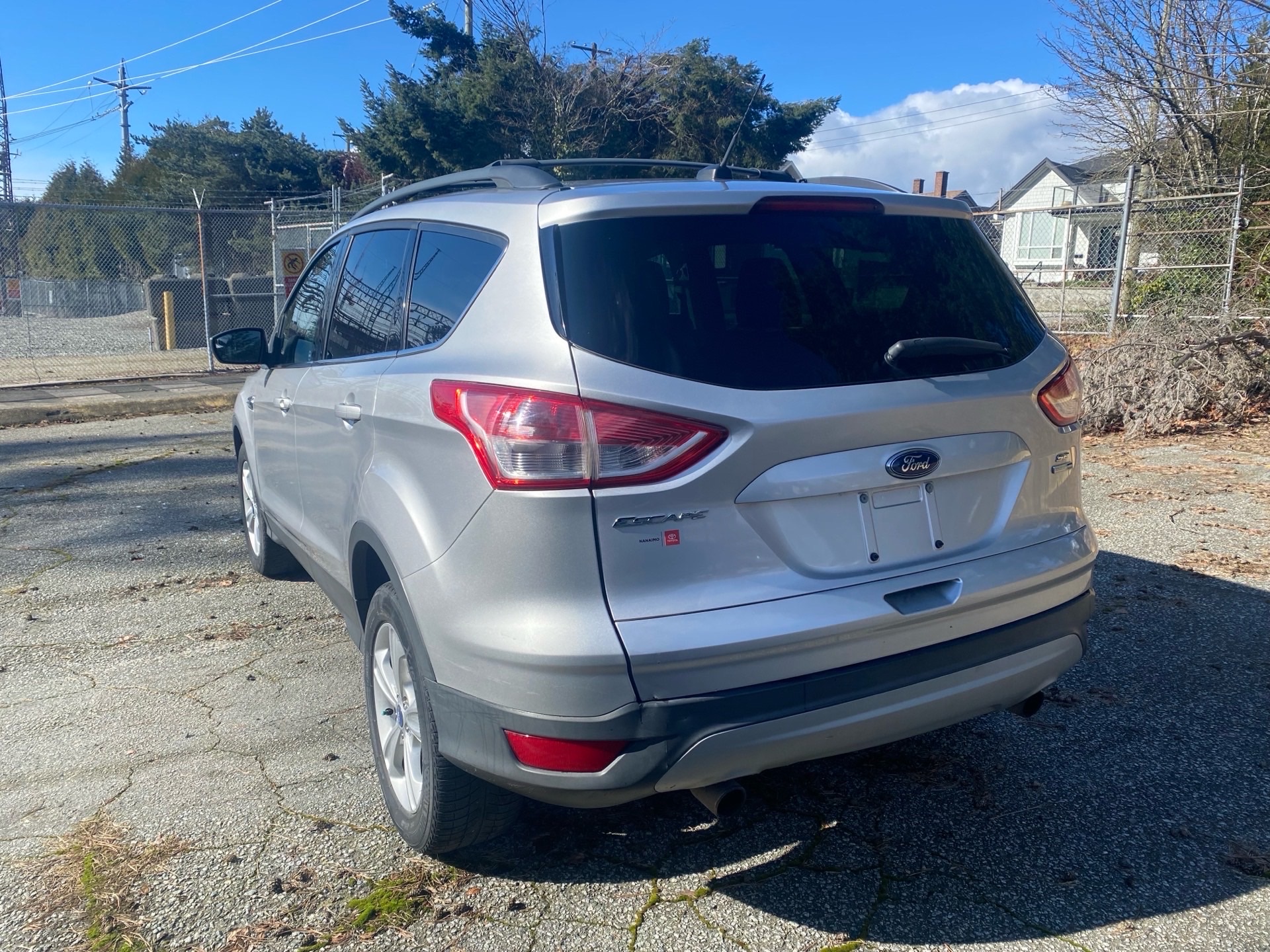/canwestautoinc/2013-Ford-Escape-08182479632217565.jpg