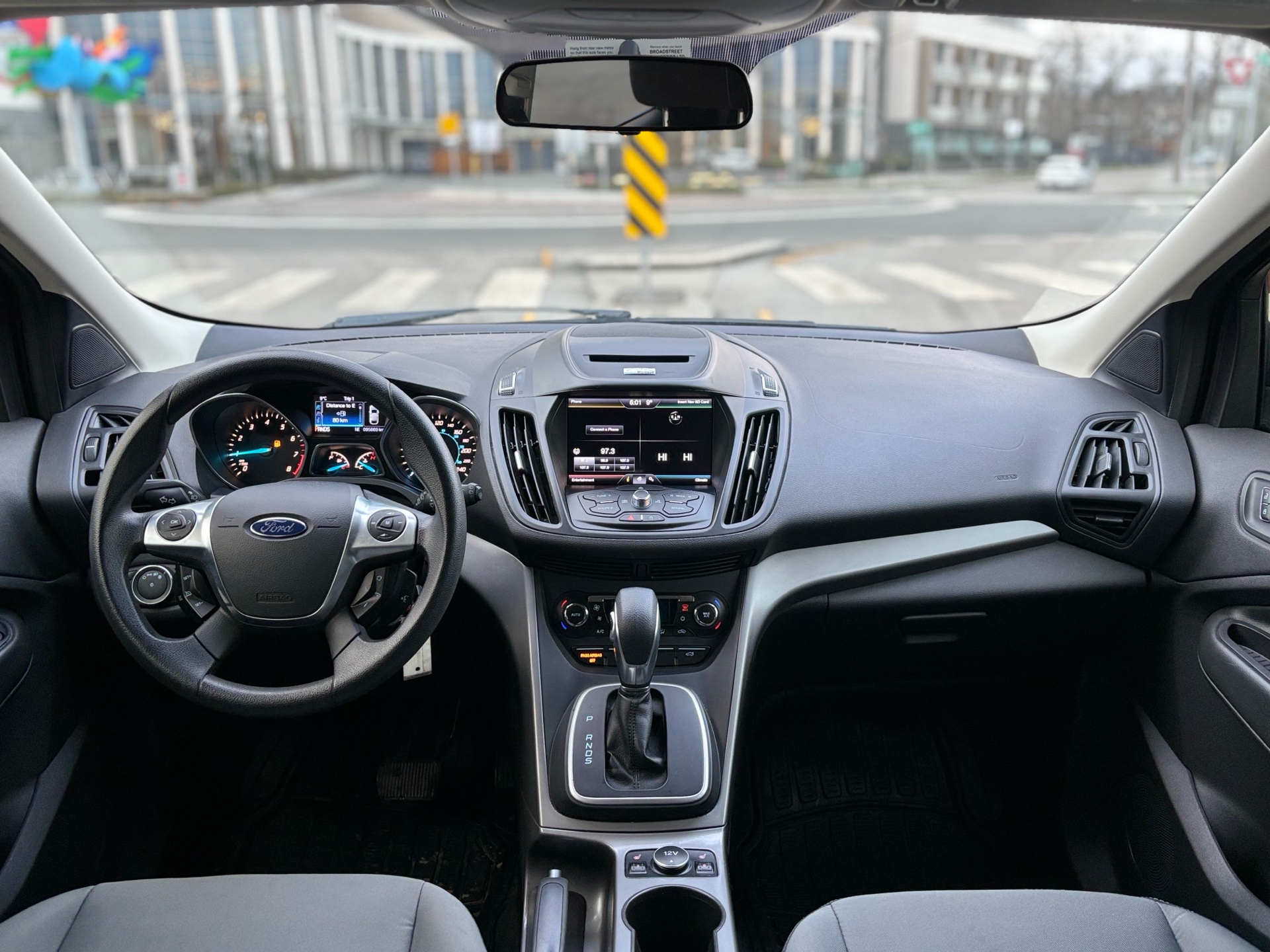 /canwestautoinc/2013-Ford-Escape-1460271129320685.jpg