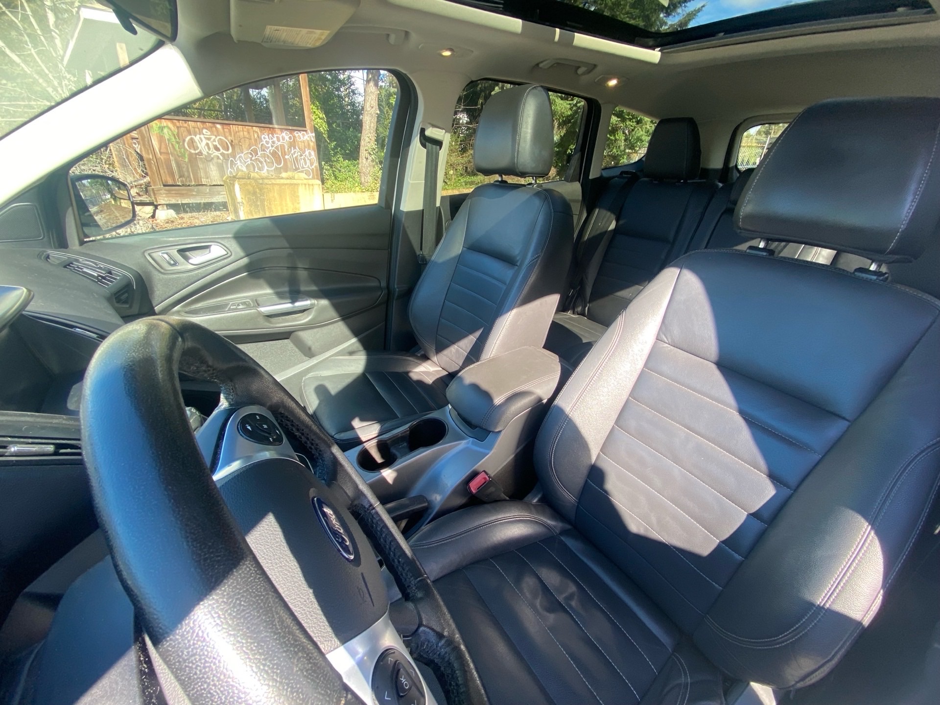 /canwestautoinc/2013-Ford-Escape-1490719853612983.jpg