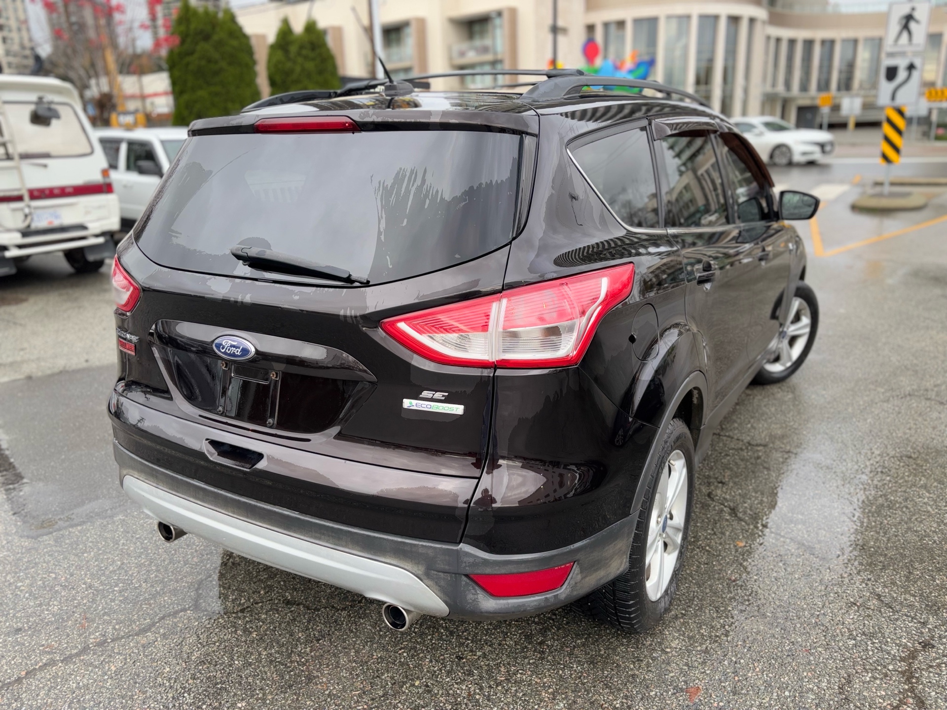 /canwestautoinc/2013-Ford-Escape-5578502345443395.jpg