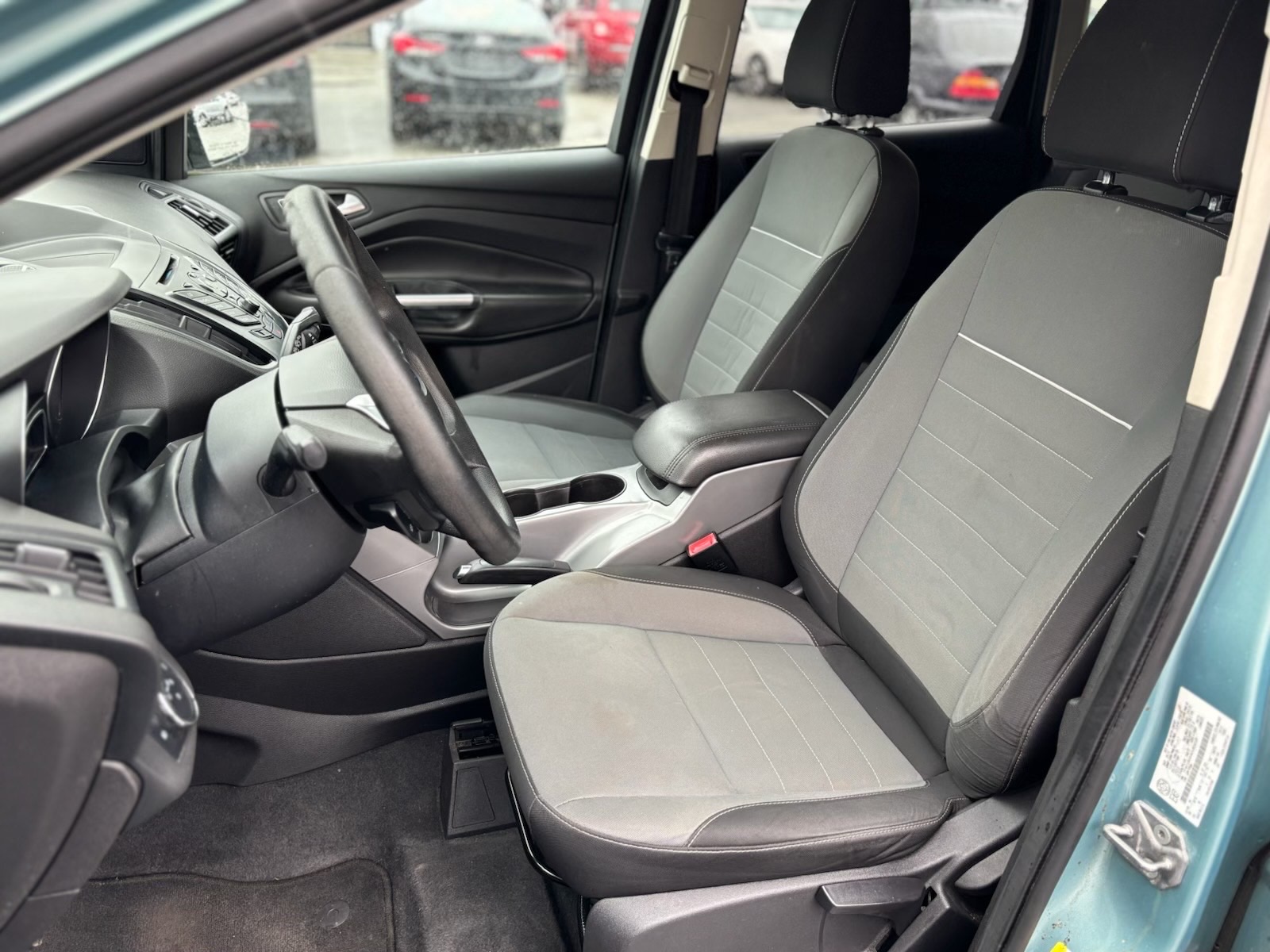 /canwestautoinc/2013-Ford-Escape-578223704305074.jpg
