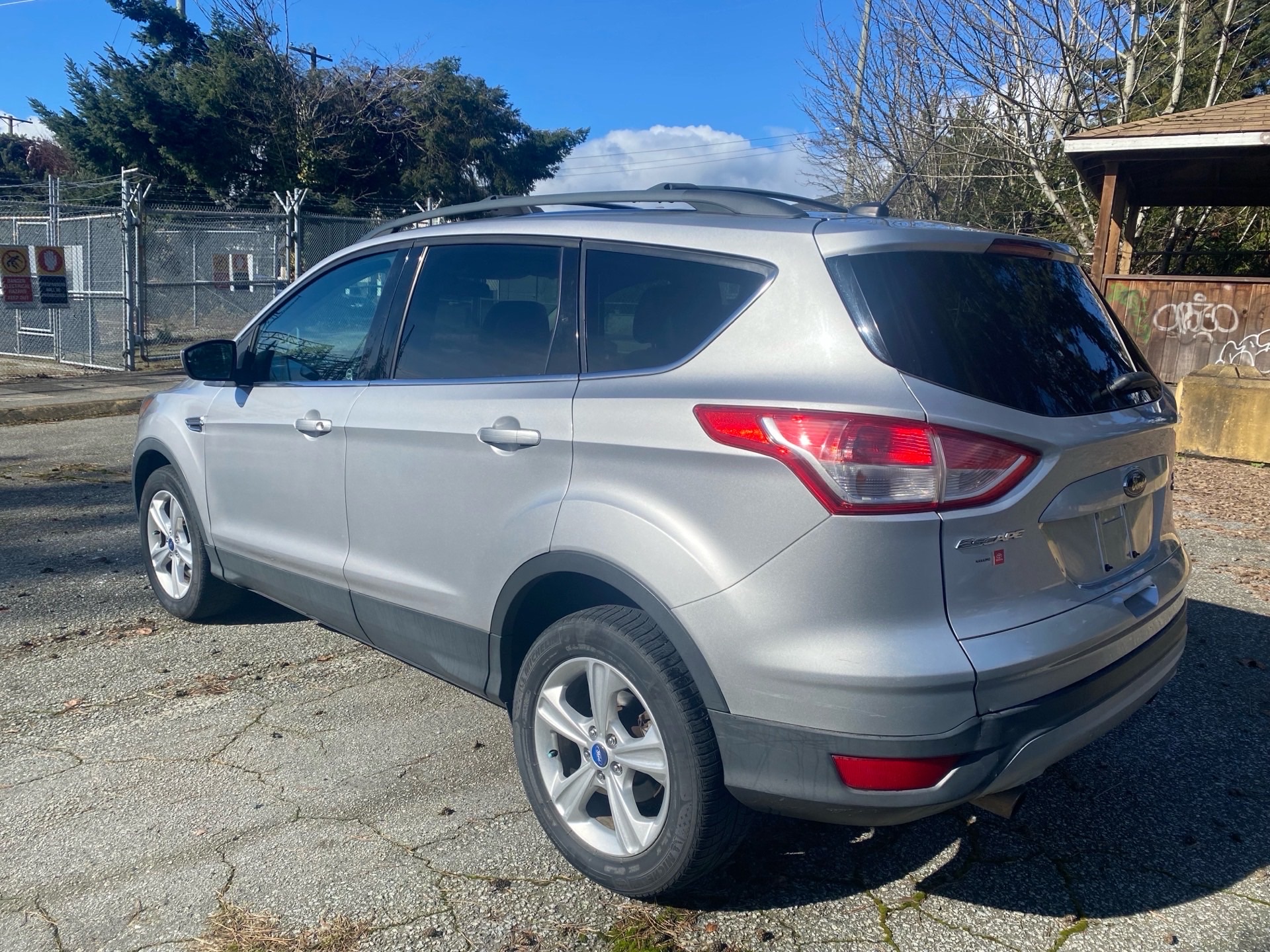 /canwestautoinc/2013-Ford-Escape-7599495412021804.jpg