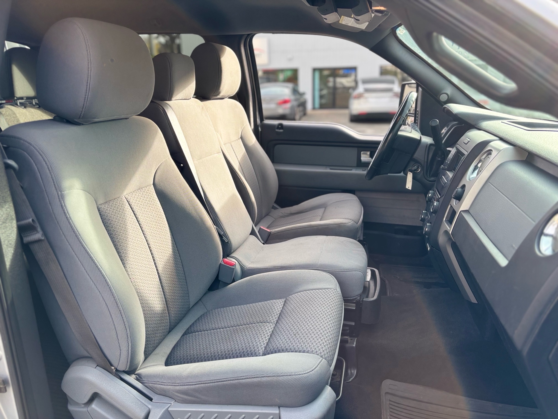 /canwestautoinc/2013-Ford-F-150-6480356534292755.jpg