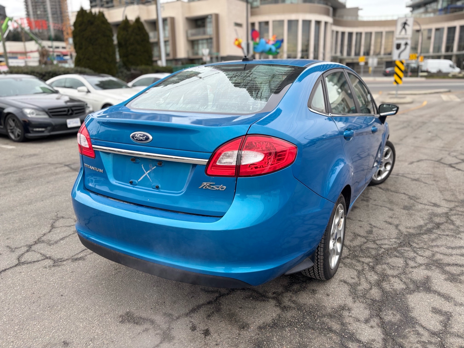 /canwestautoinc/2013-Ford-Fiesta-0015987401345671781.jpg