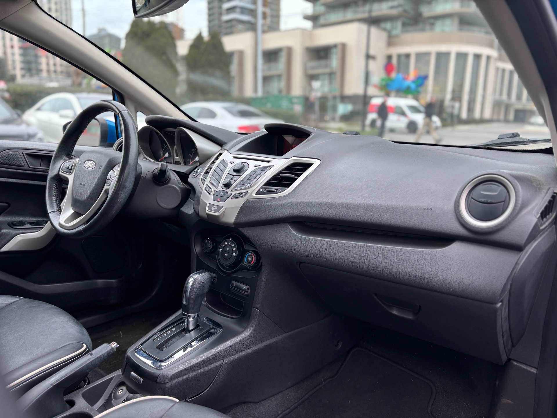 /canwestautoinc/2013-Ford-Fiesta-22922022223068028.jpg