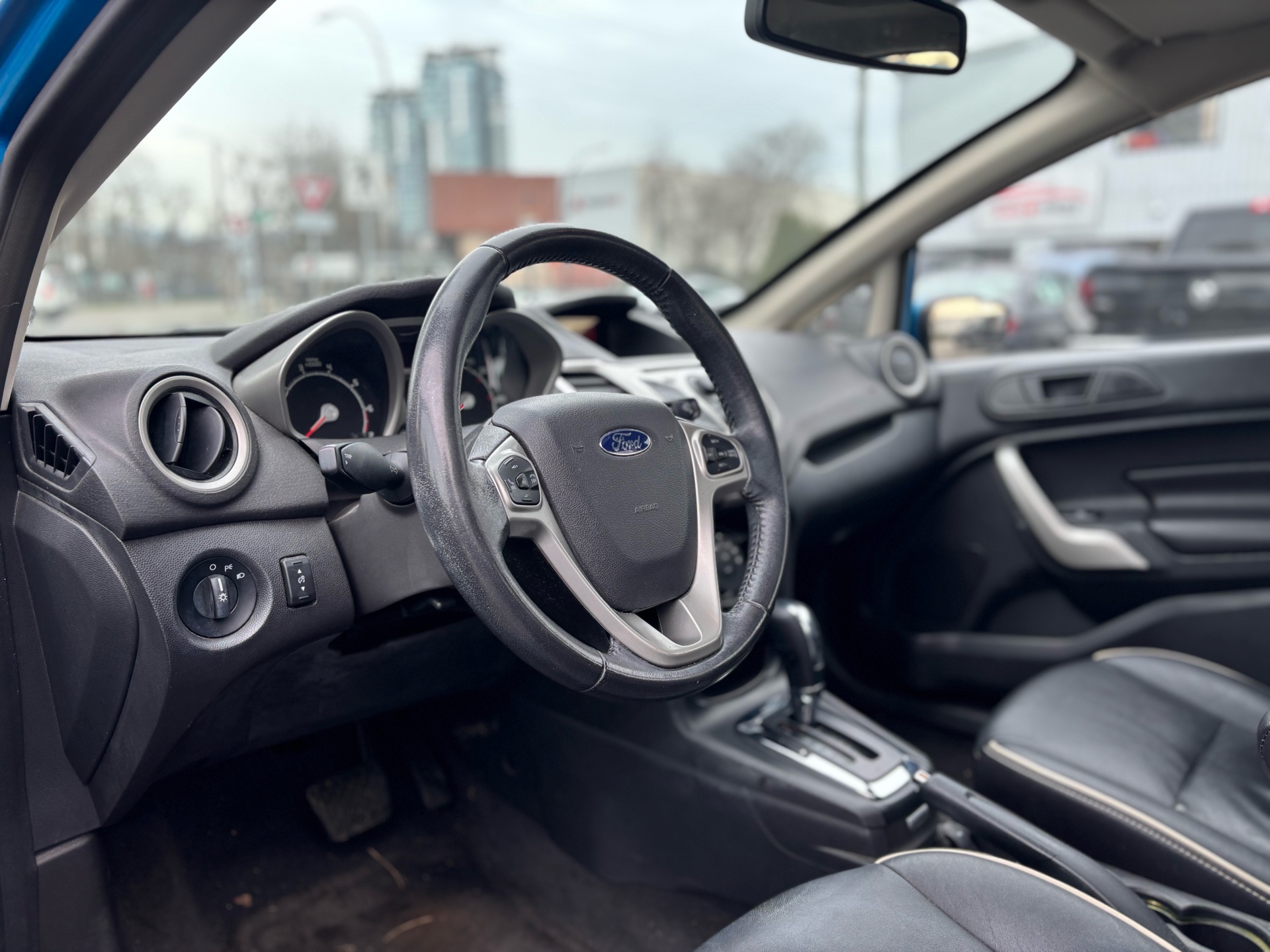 /canwestautoinc/2013-Ford-Fiesta-37145020538847073.jpg