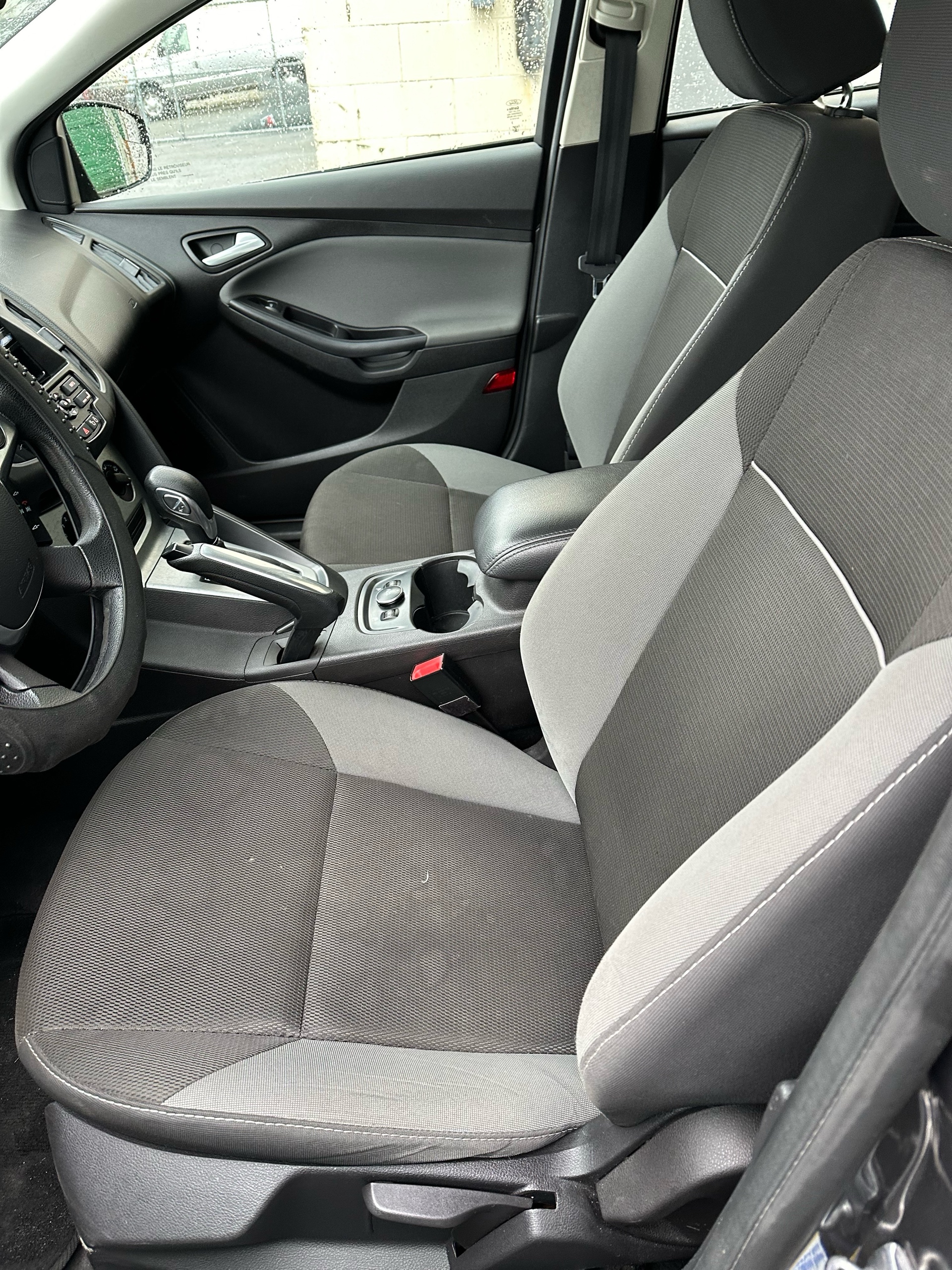 /canwestautoinc/2013-Ford-Focus-5618628209796697.jpg