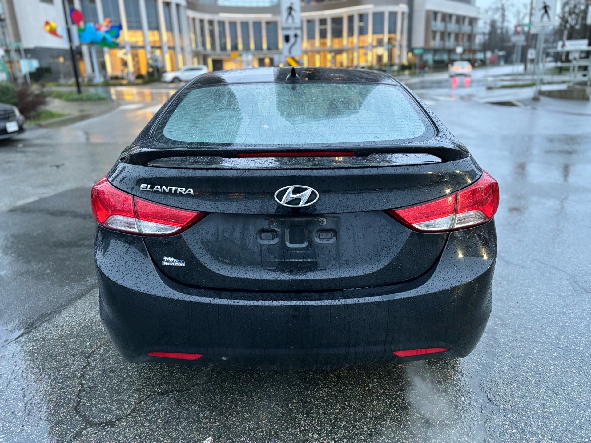 /canwestautoinc/2013-Hyundai-Elantra-16609090943003757.jpg