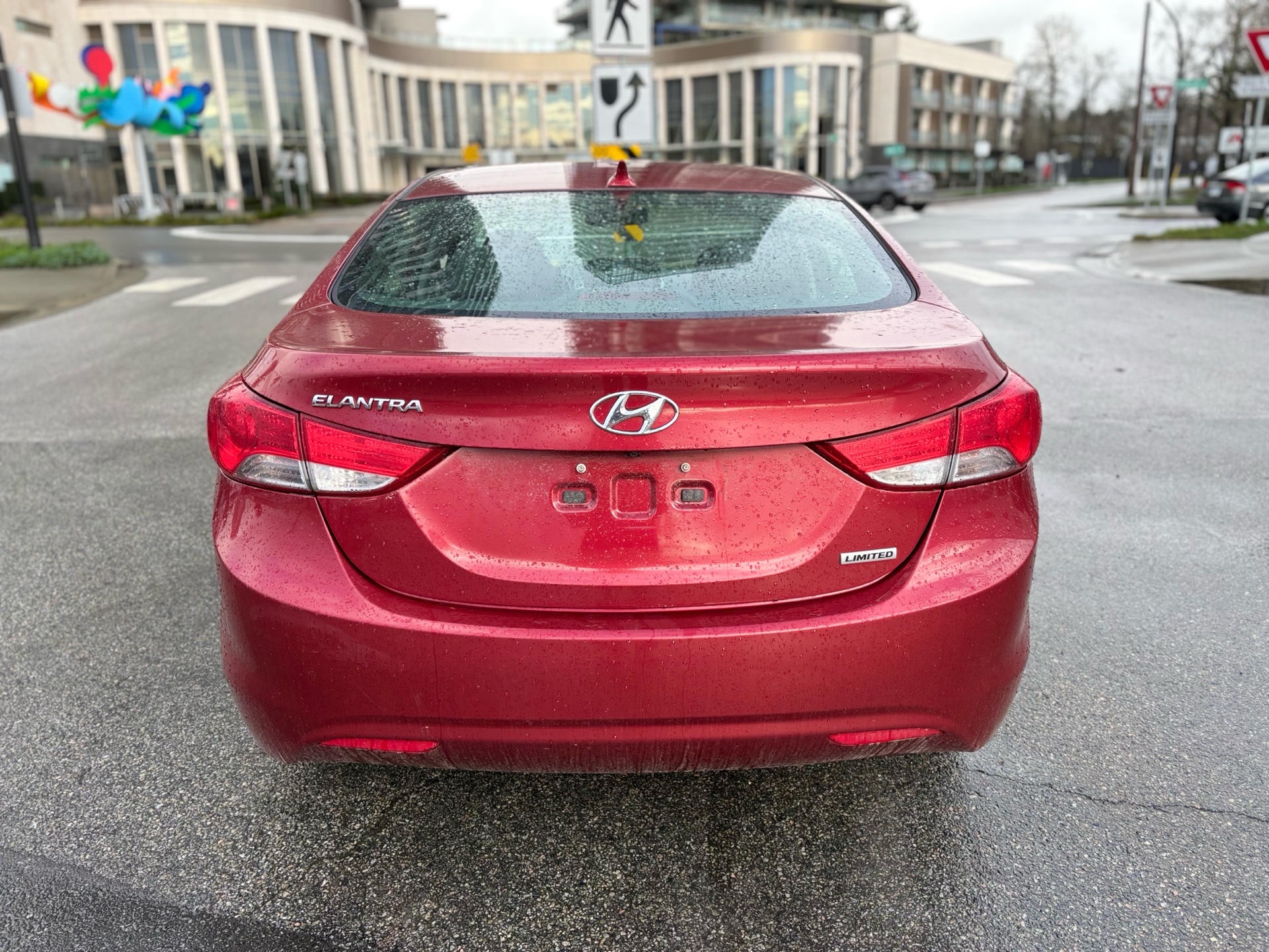 /canwestautoinc/2013-Hyundai-Elantra-5340660724828823.jpg