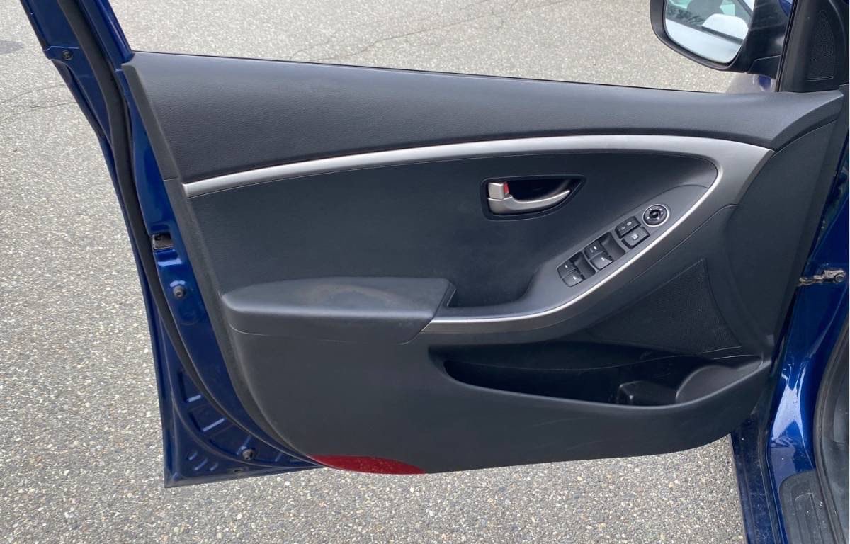 /canwestautoinc/2013-Hyundai-ElantraGT-06540921661953503.jpg