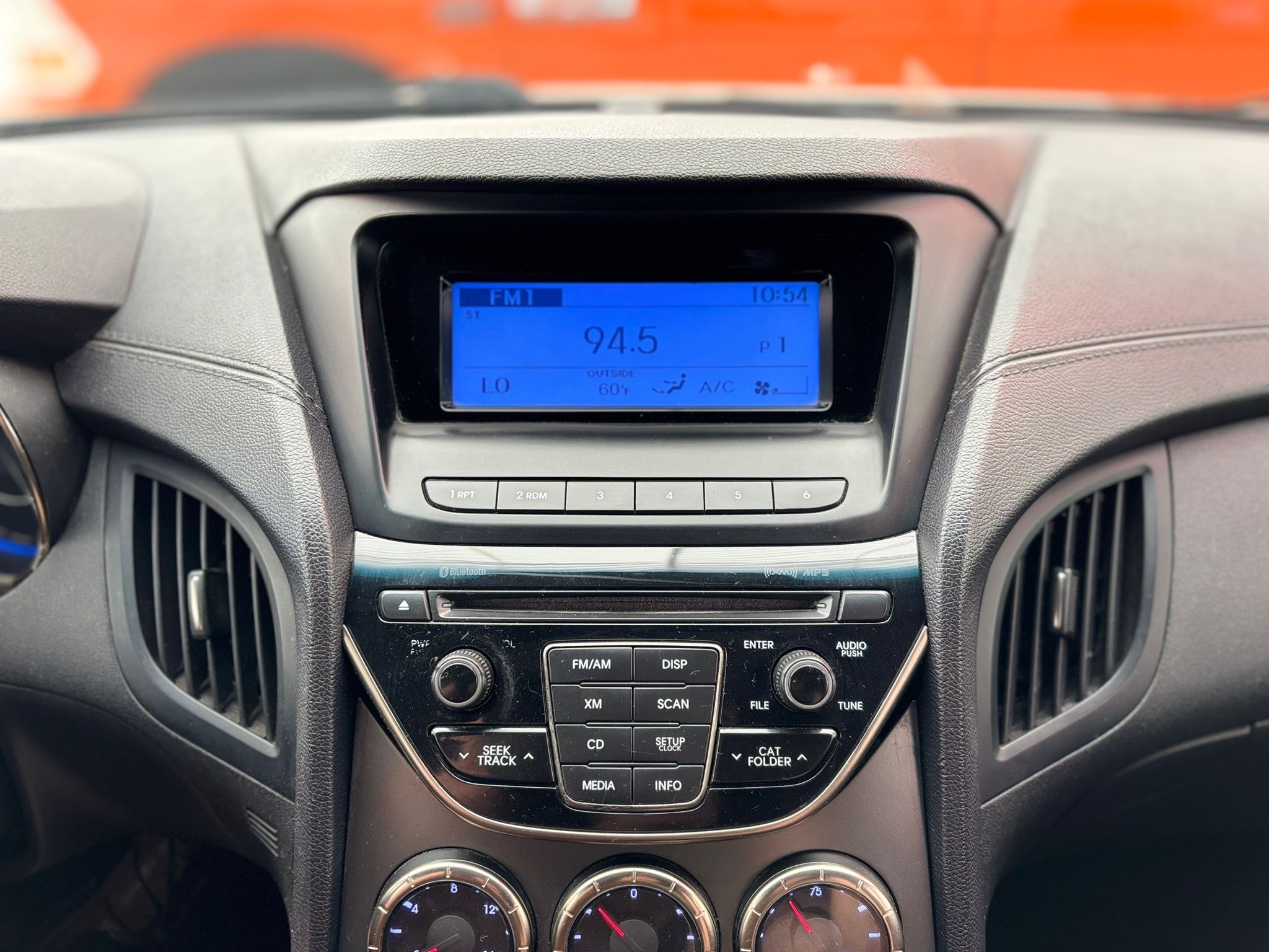 /canwestautoinc/2013-Hyundai-Genesis-4188518597709854.jpg