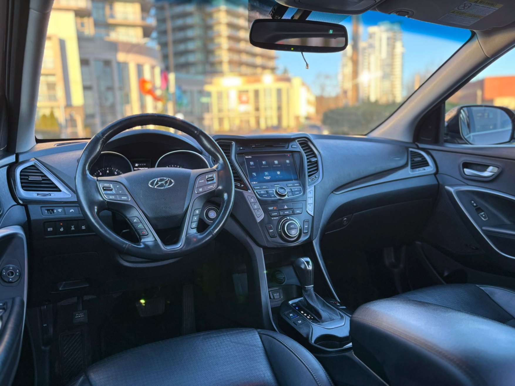 /canwestautoinc/2013-Hyundai-SantaFe-32625553951277797.jpg