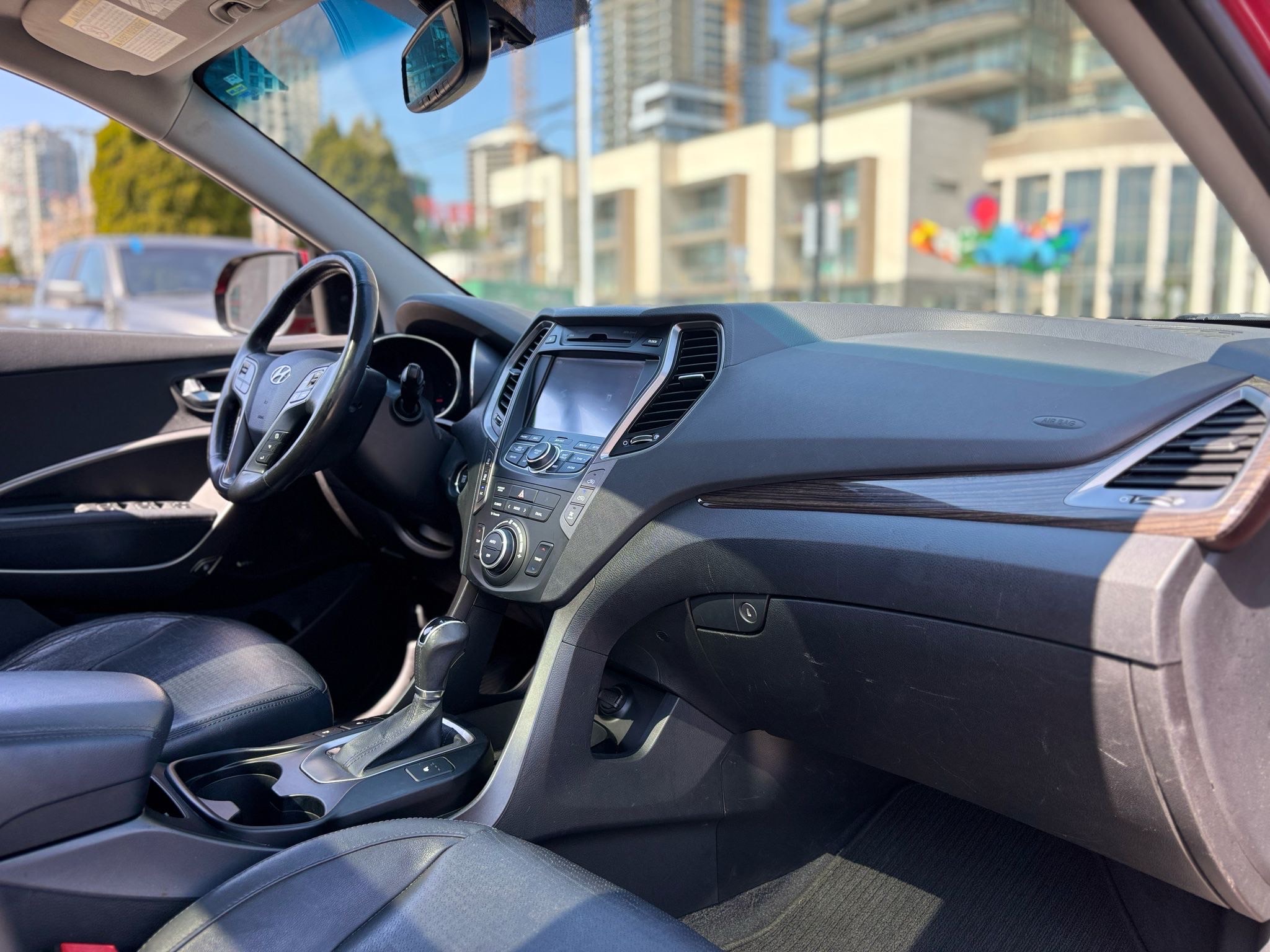 /canwestautoinc/2013-Hyundai-SantaFe-63372870109383.jpg