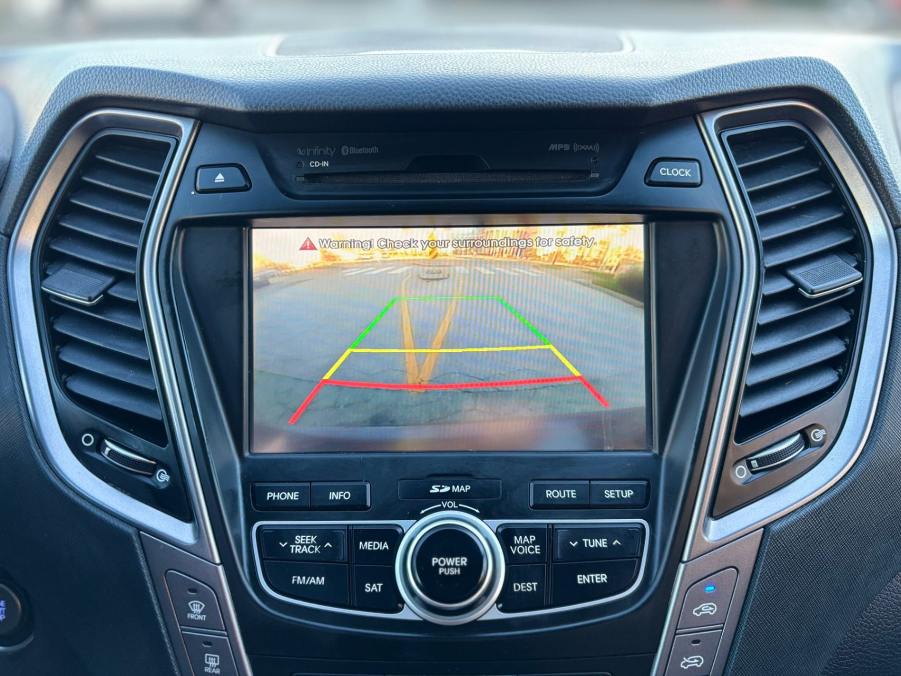 /canwestautoinc/2013-Hyundai-SantaFe-9597063973054354.jpg