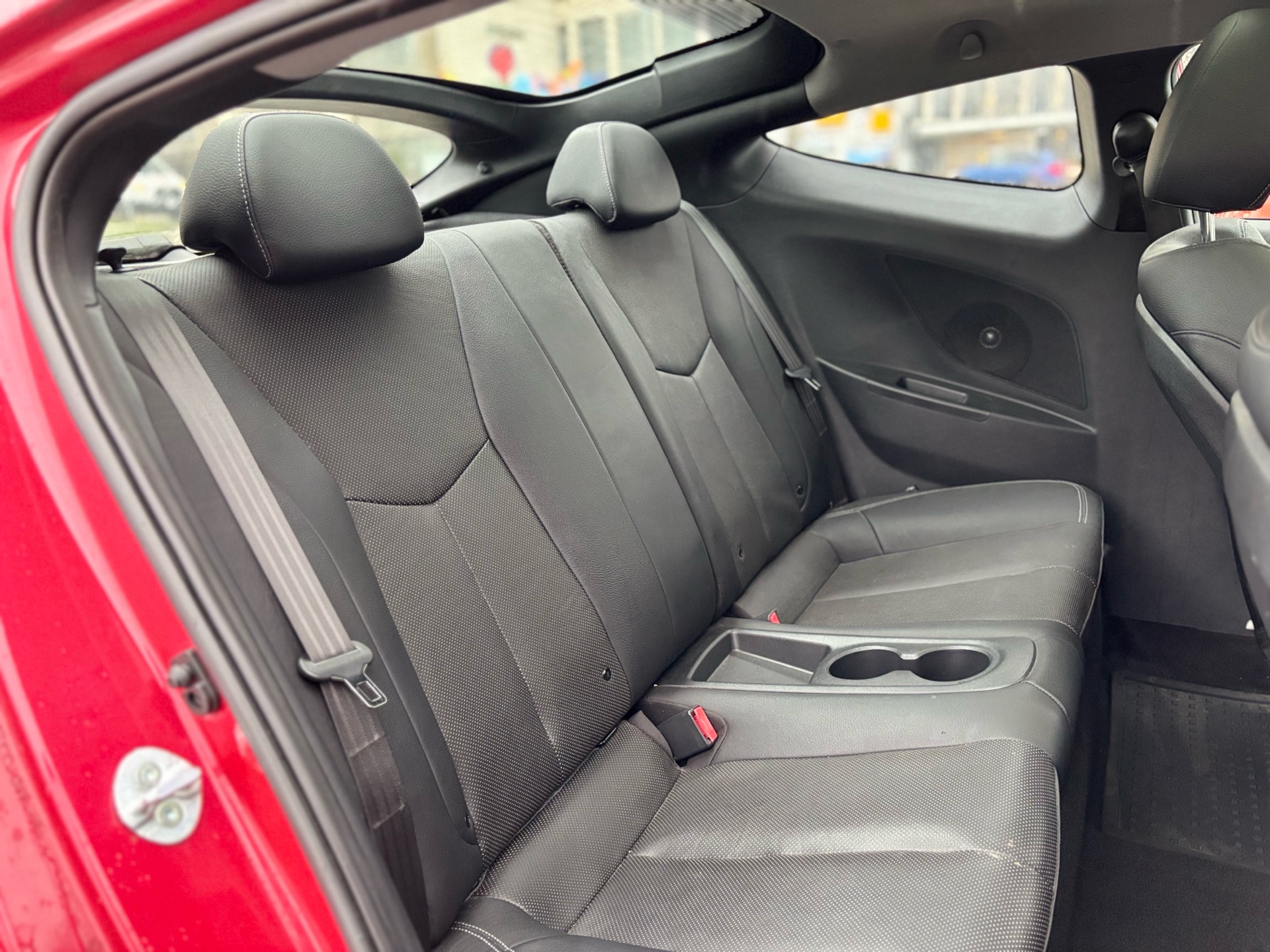 /canwestautoinc/2013-Hyundai-Veloster-38515811808358635.jpg