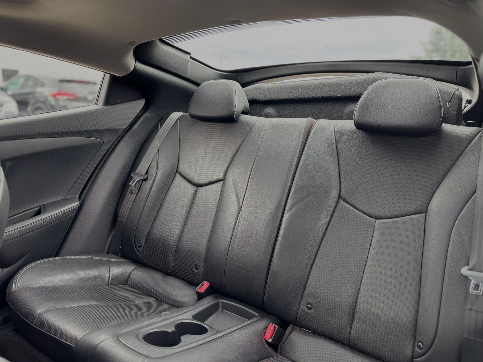 /canwestautoinc/2013-Hyundai-Veloster-47227258607891276.jpg