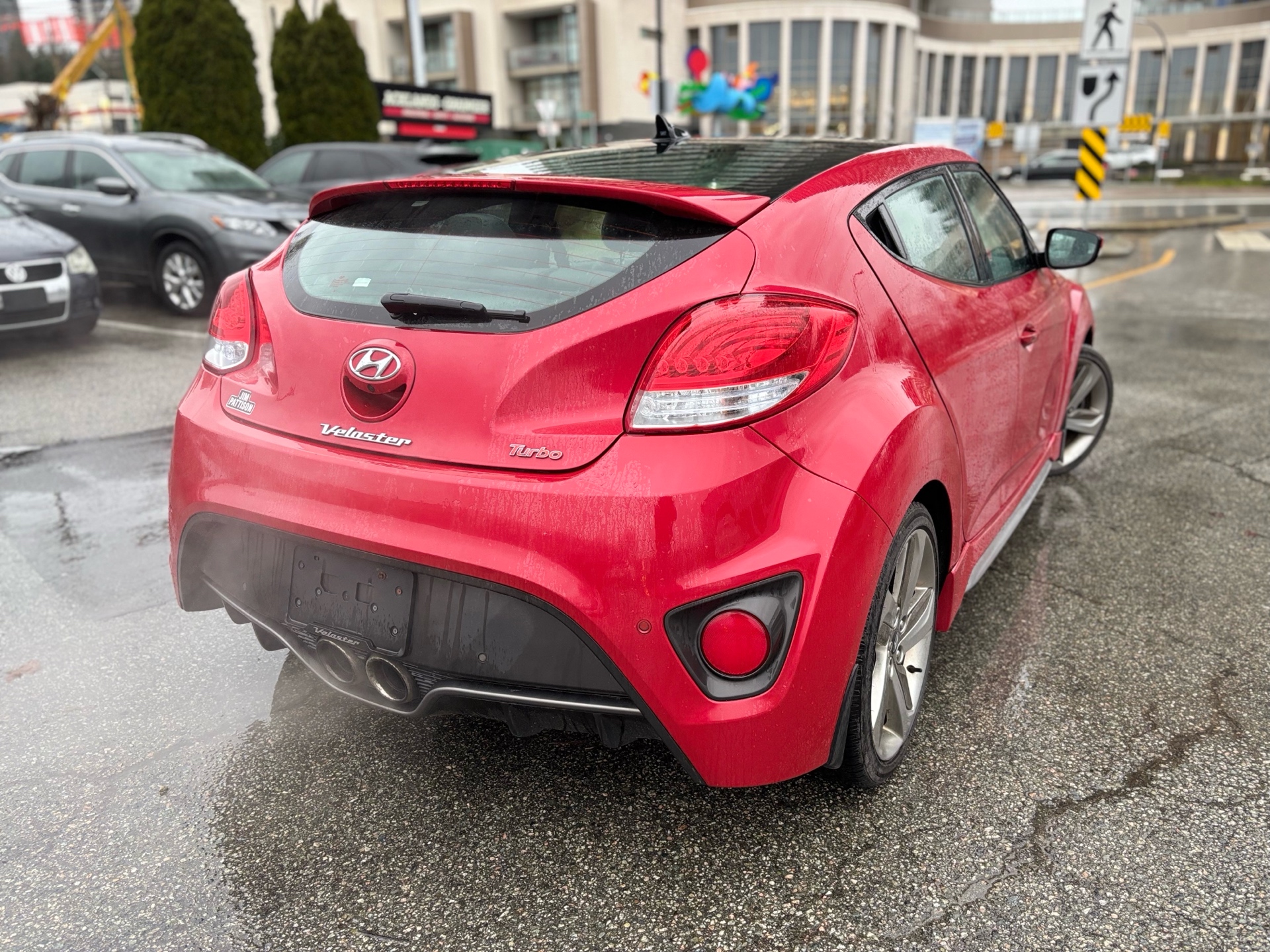 /canwestautoinc/2013-Hyundai-Veloster-4780319342919257.jpg