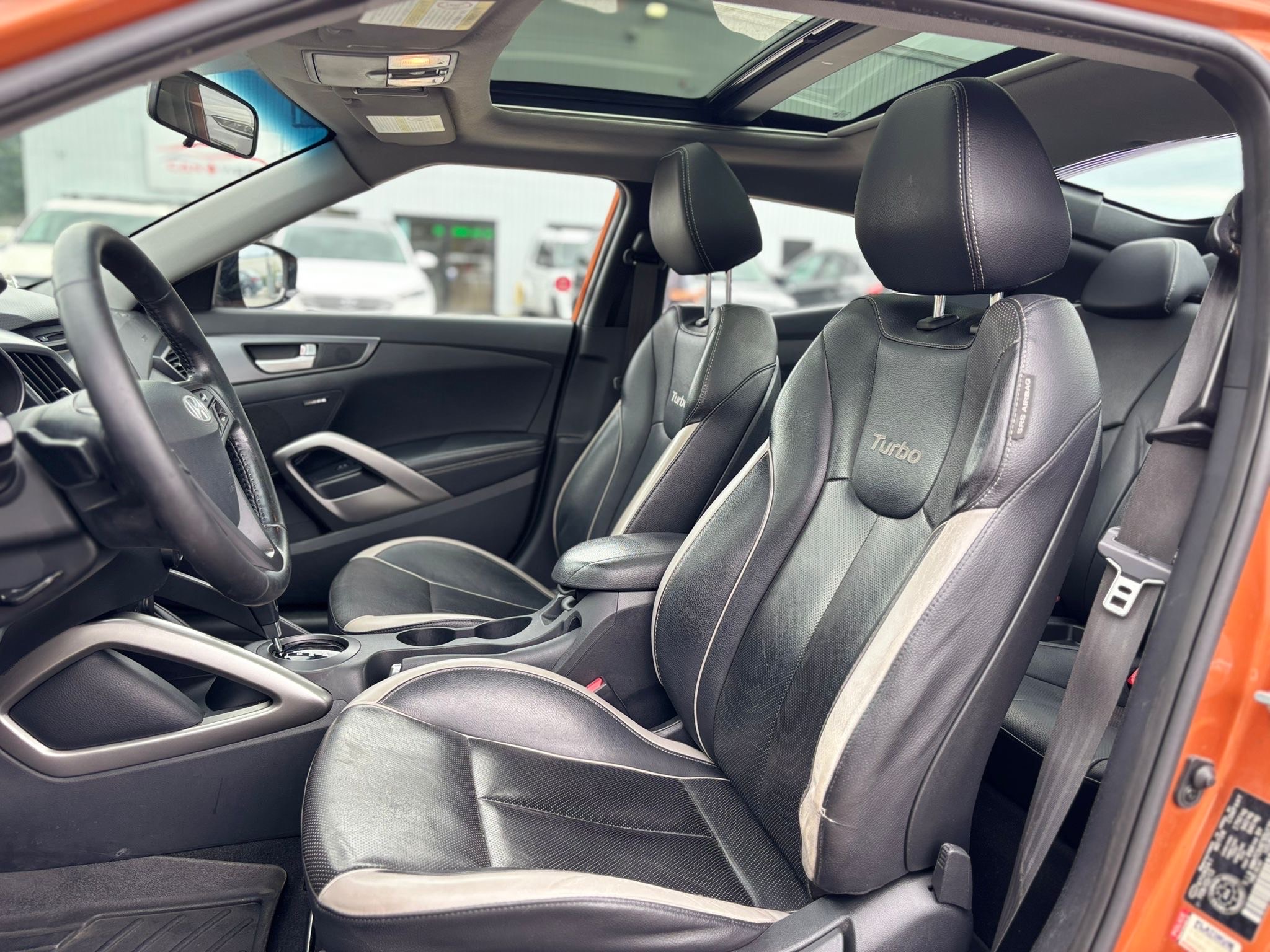 /canwestautoinc/2013-Hyundai-Veloster-7683613385763164.jpg