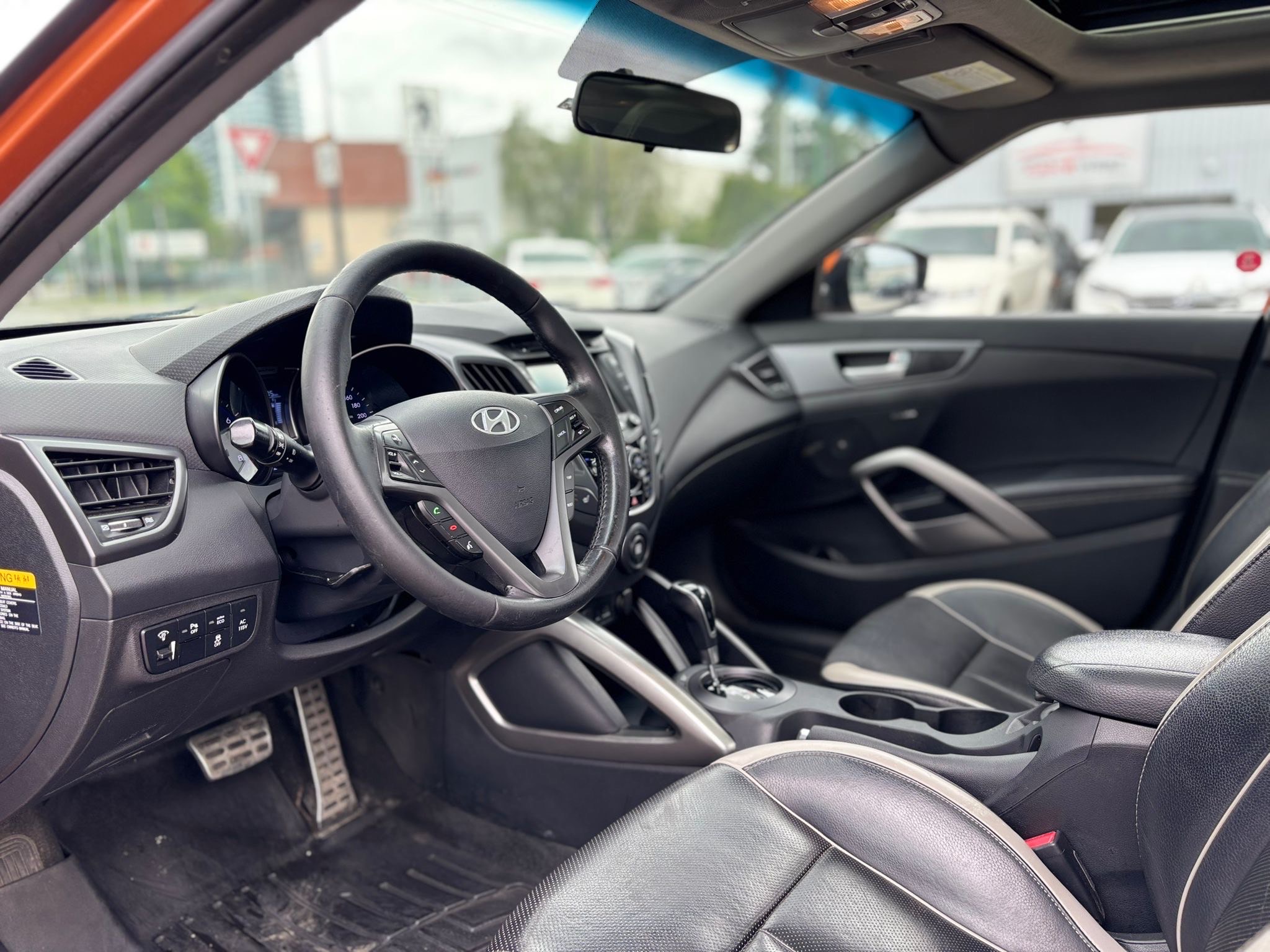 /canwestautoinc/2013-Hyundai-Veloster-9144273363692623.jpg