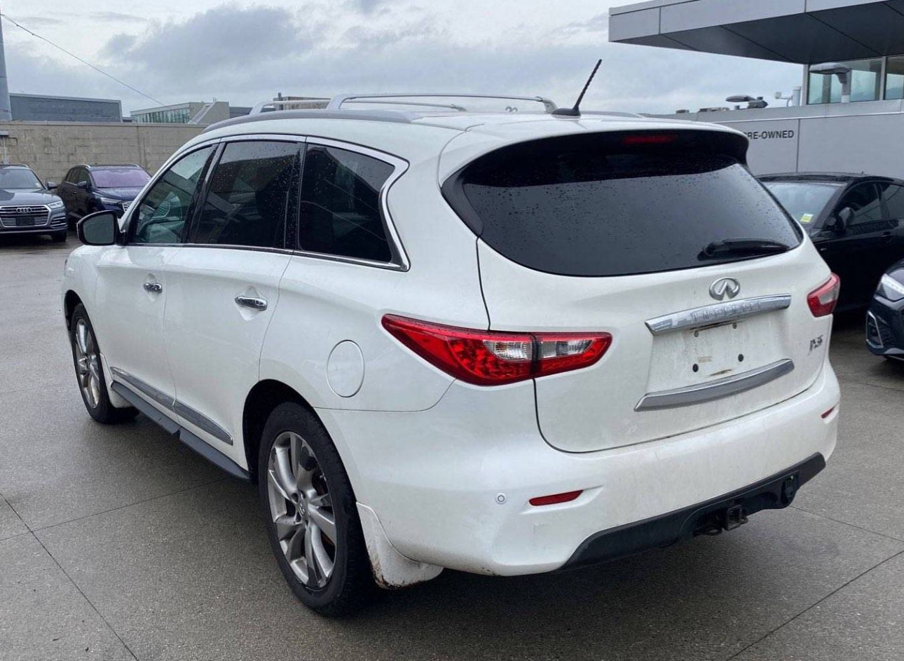 /canwestautoinc/2013-INFINITI-JX35-9828927077907759.jpg