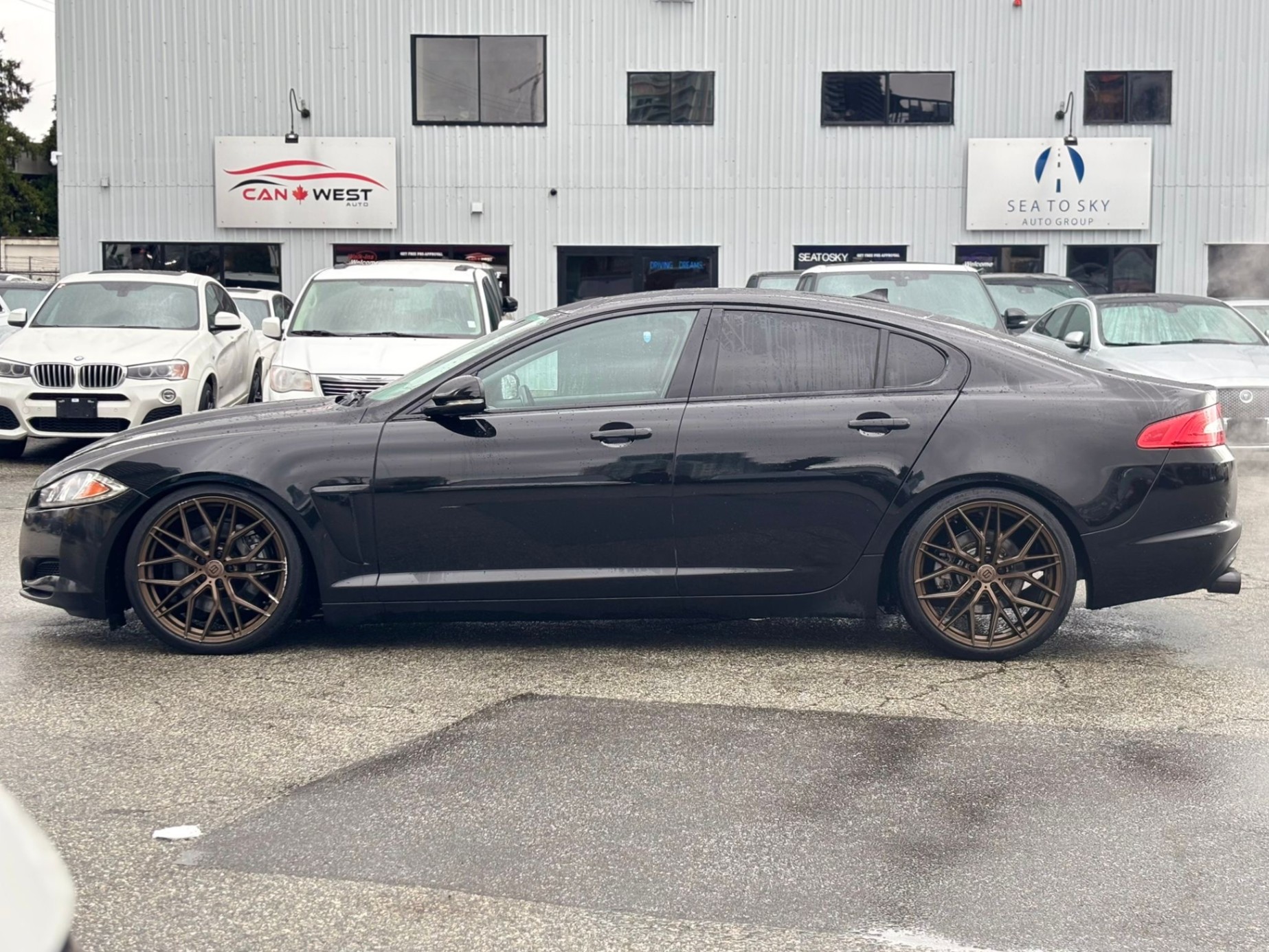 /canwestautoinc/2013-Jaguar-XF-2562426972141212.jpg