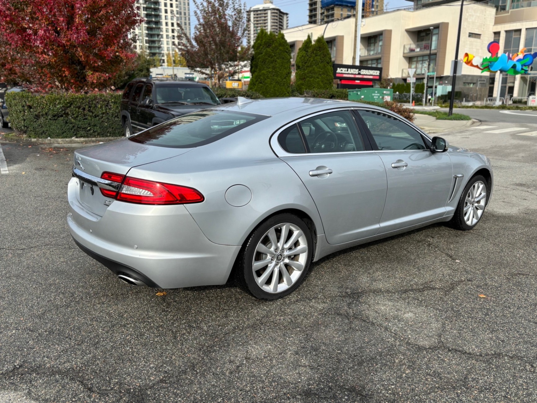/canwestautoinc/2013-Jaguar-XF-38403360333060665.jpg