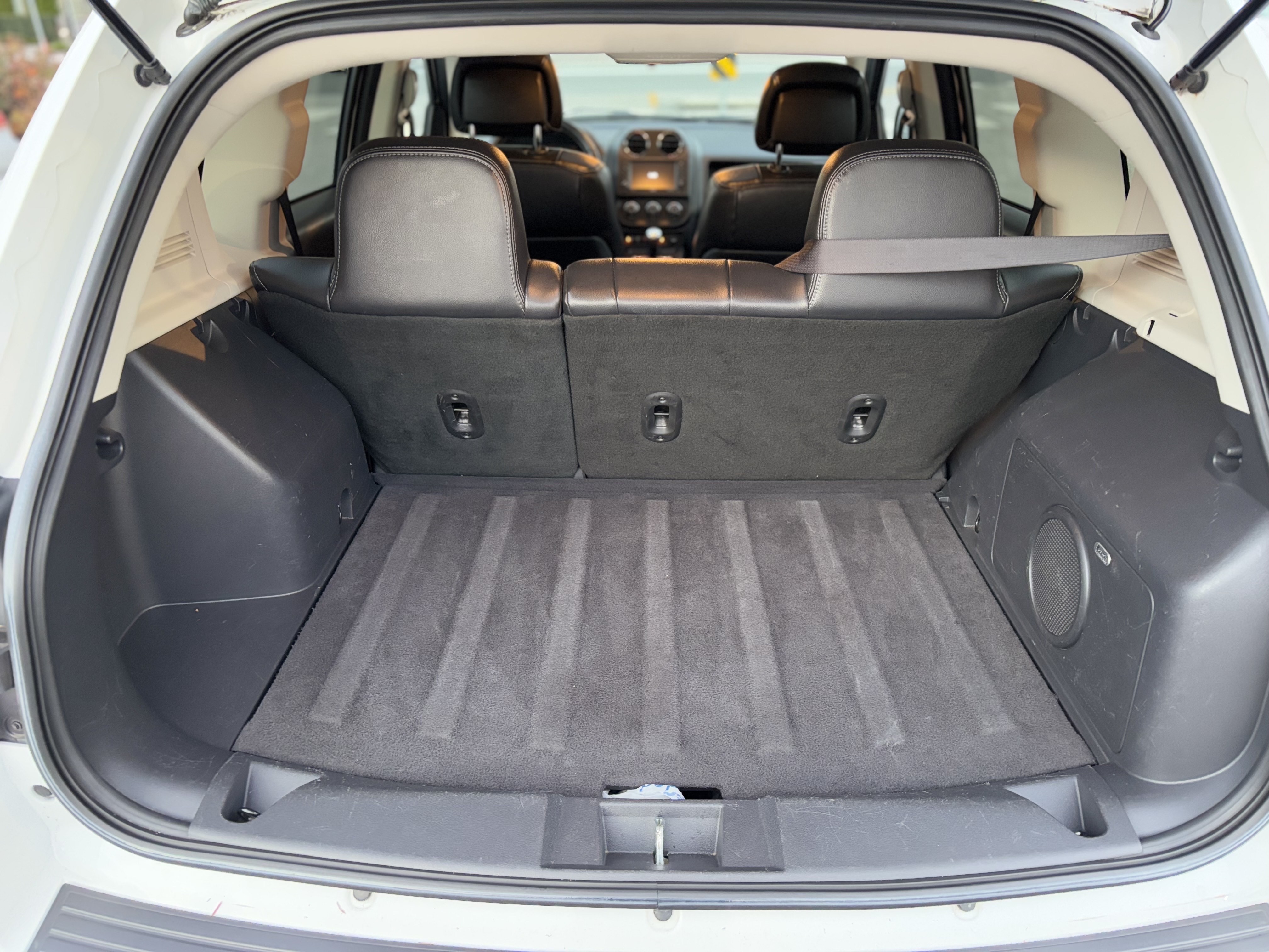 /canwestautoinc/2013-Jeep-Compass-4733438266358416.jpg