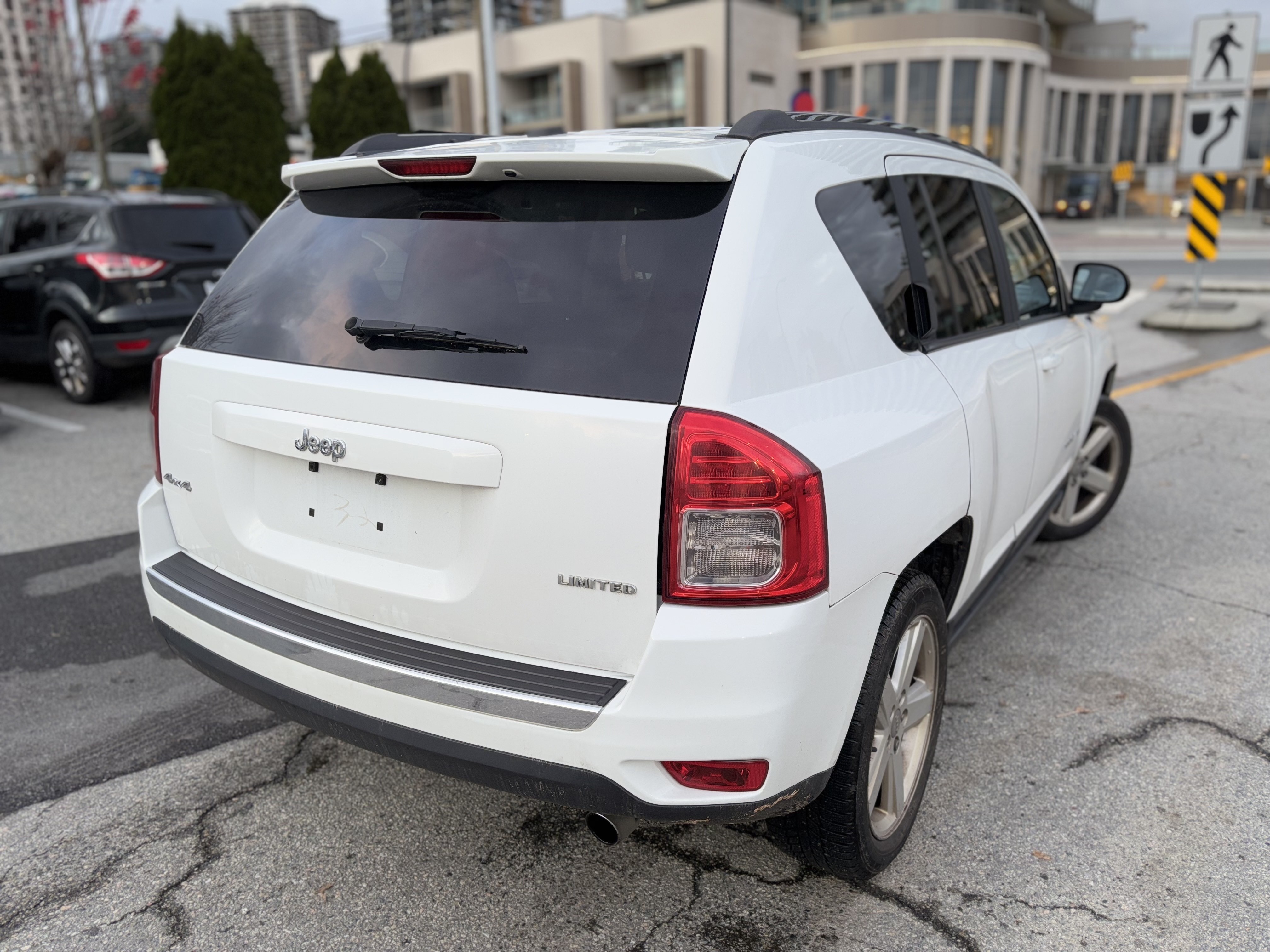 /canwestautoinc/2013-Jeep-Compass-6747997546863491.jpg