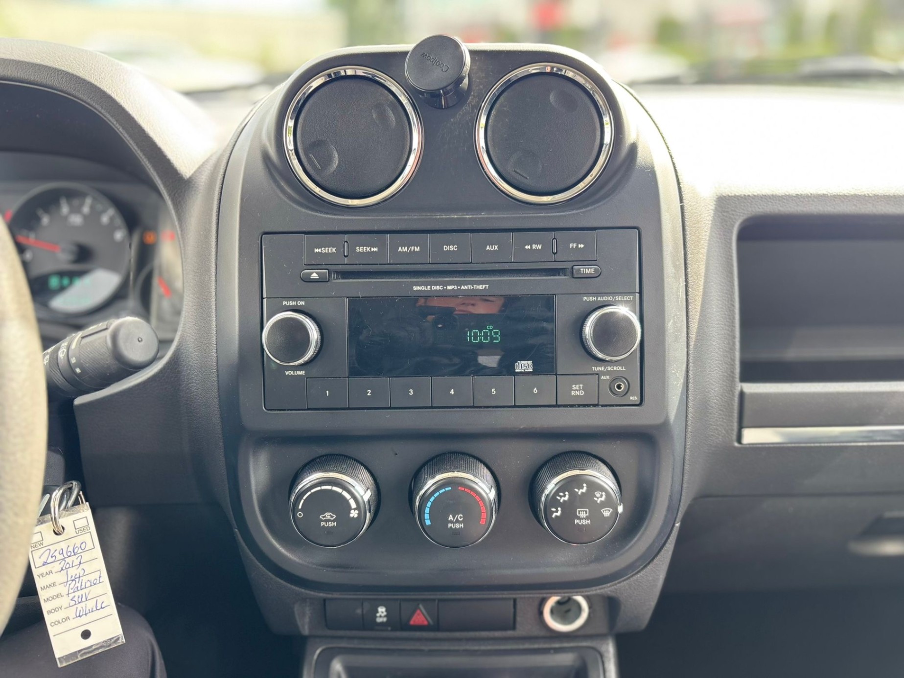 /canwestautoinc/2013-Jeep-Patriot-3678745735557105.jpg