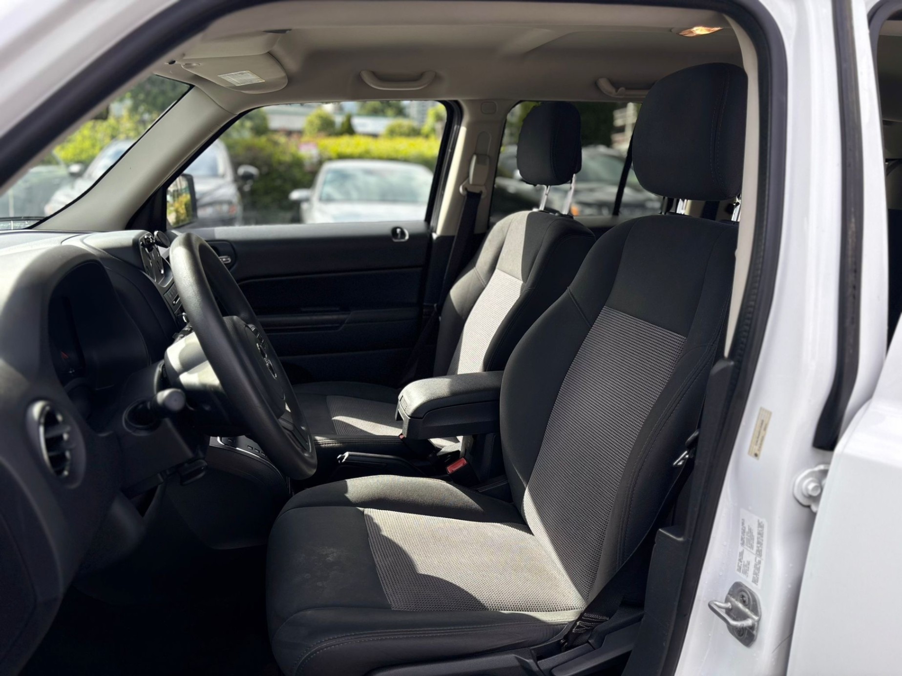 /canwestautoinc/2013-Jeep-Patriot-6336990515525787.jpg