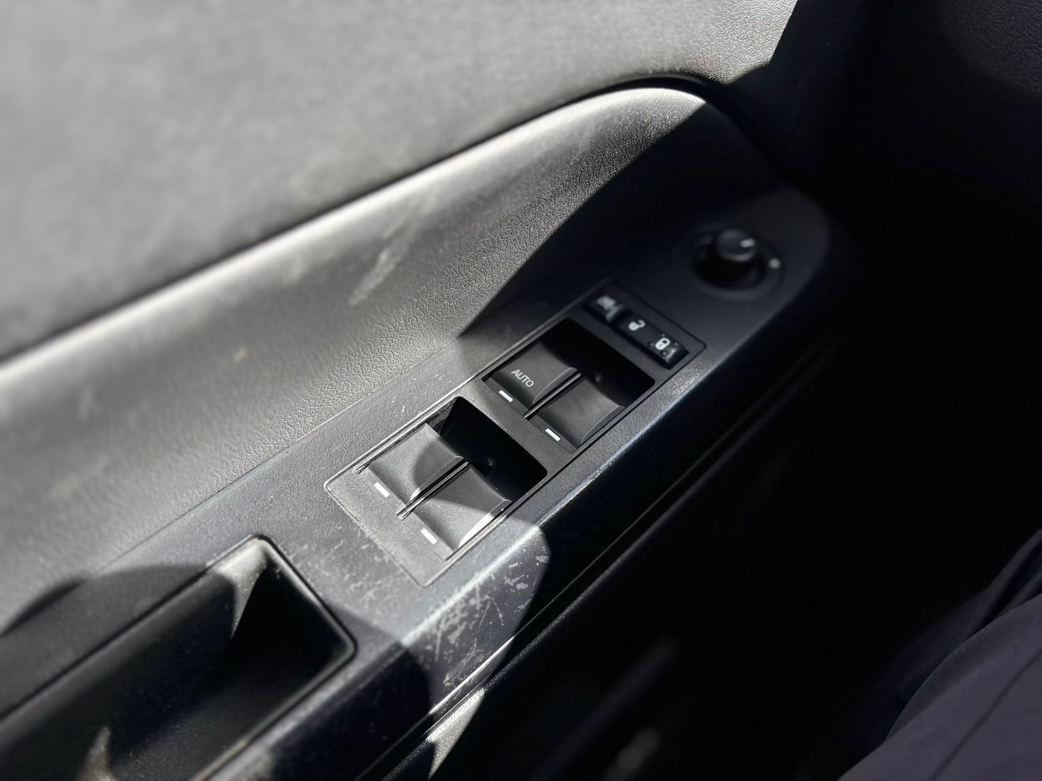 /canwestautoinc/2013-Jeep-Patriot-9603375733176314.jpg