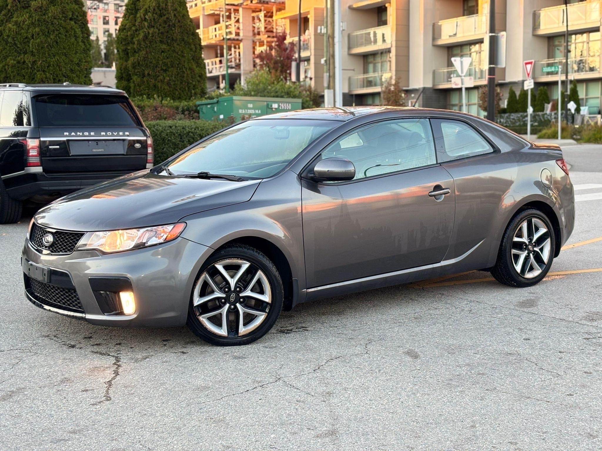 /canwestautoinc/2013-Kia-ForteKoup-025699960282647538.jpg