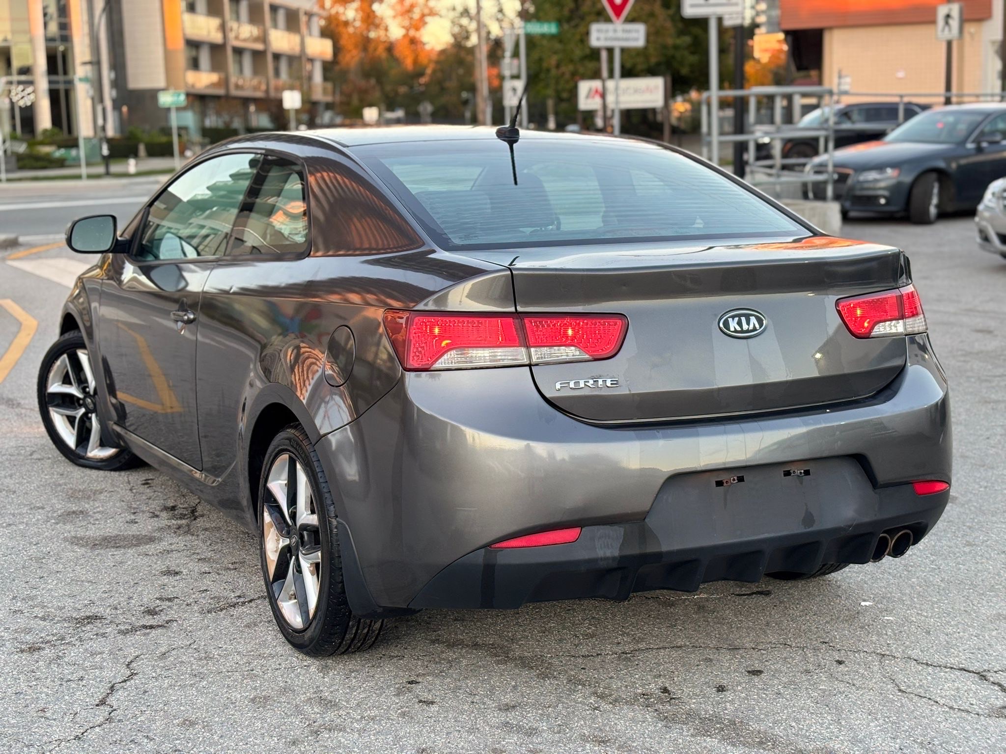/canwestautoinc/2013-Kia-ForteKoup-25082510436251293.jpg