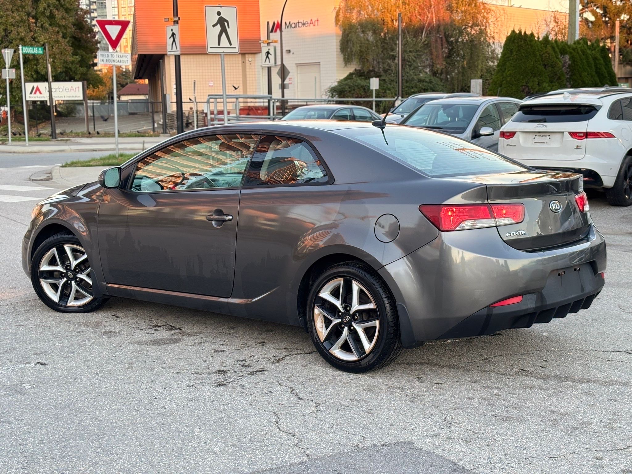 /canwestautoinc/2013-Kia-ForteKoup-5941817001089218.jpg