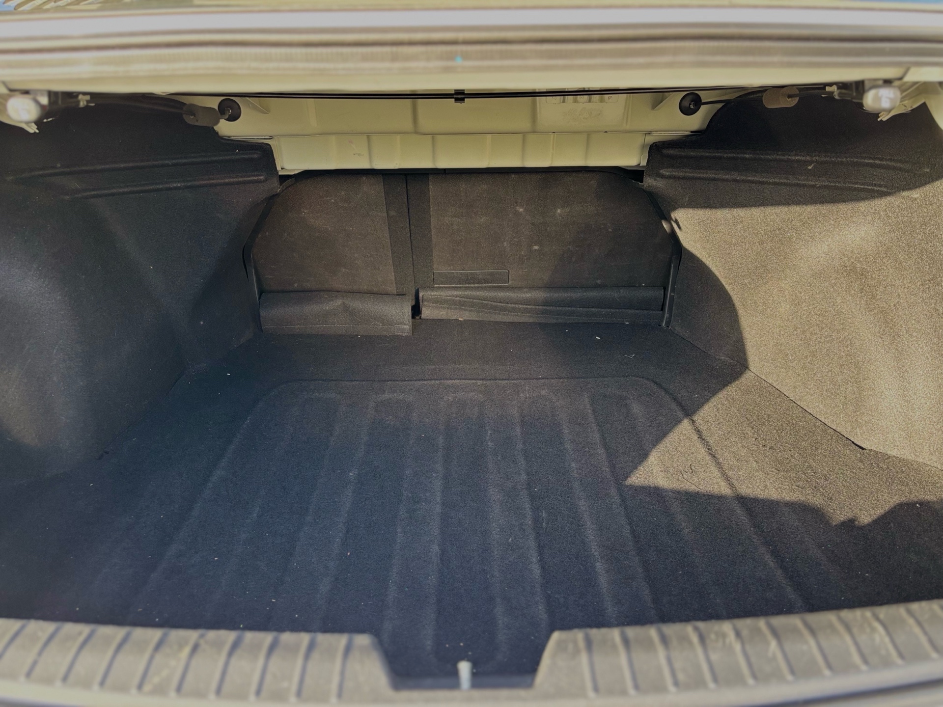 /canwestautoinc/2013-Kia-Optima-41742449535476456.jpg