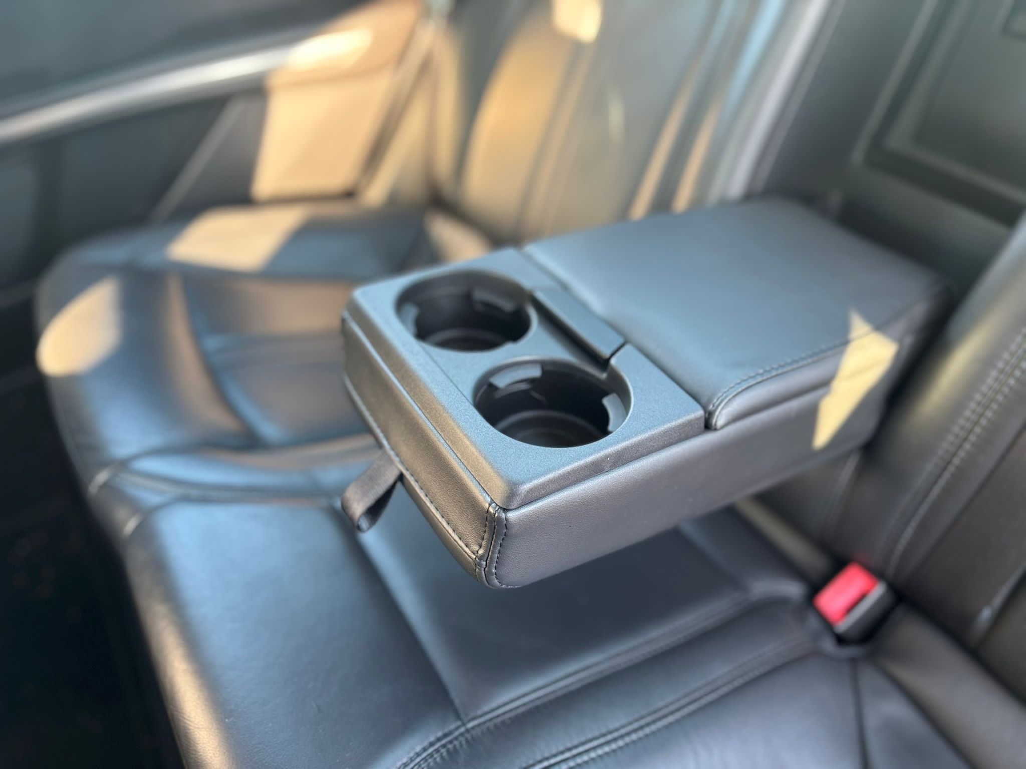 /canwestautoinc/2013-Lincoln-MKZ-4718553500784899.jpg