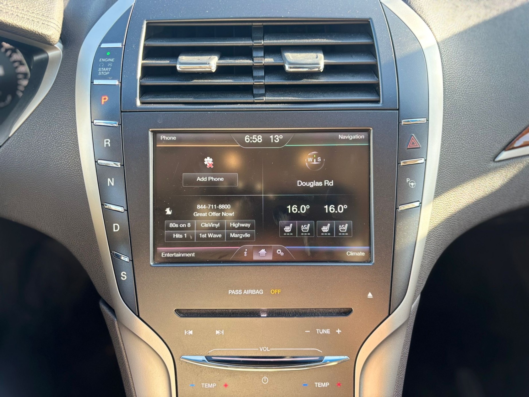 /canwestautoinc/2013-Lincoln-MKZ-5378990339304992.jpg