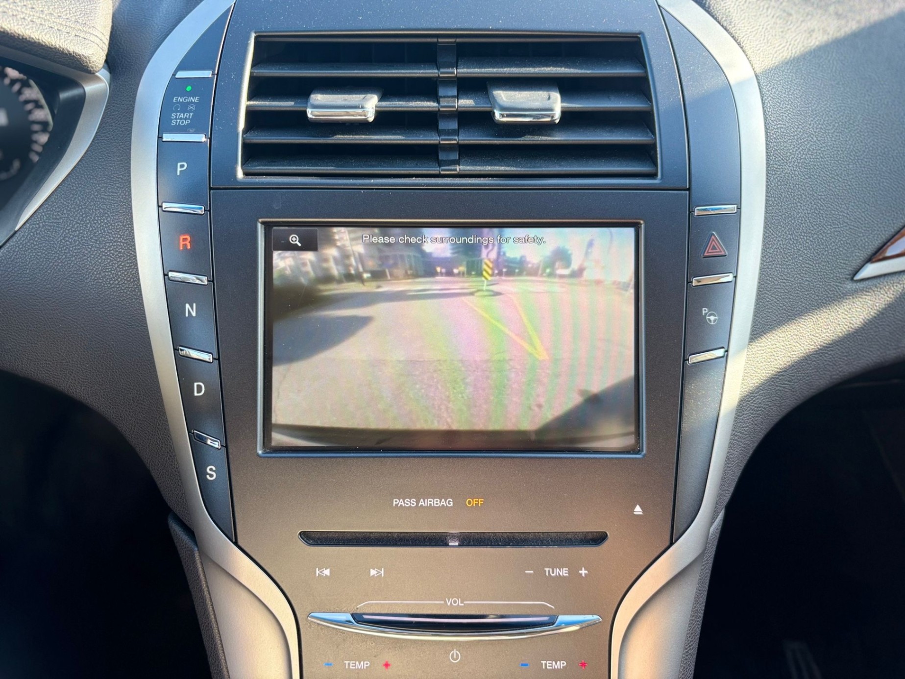 /canwestautoinc/2013-Lincoln-MKZ-5837999398569211.jpg