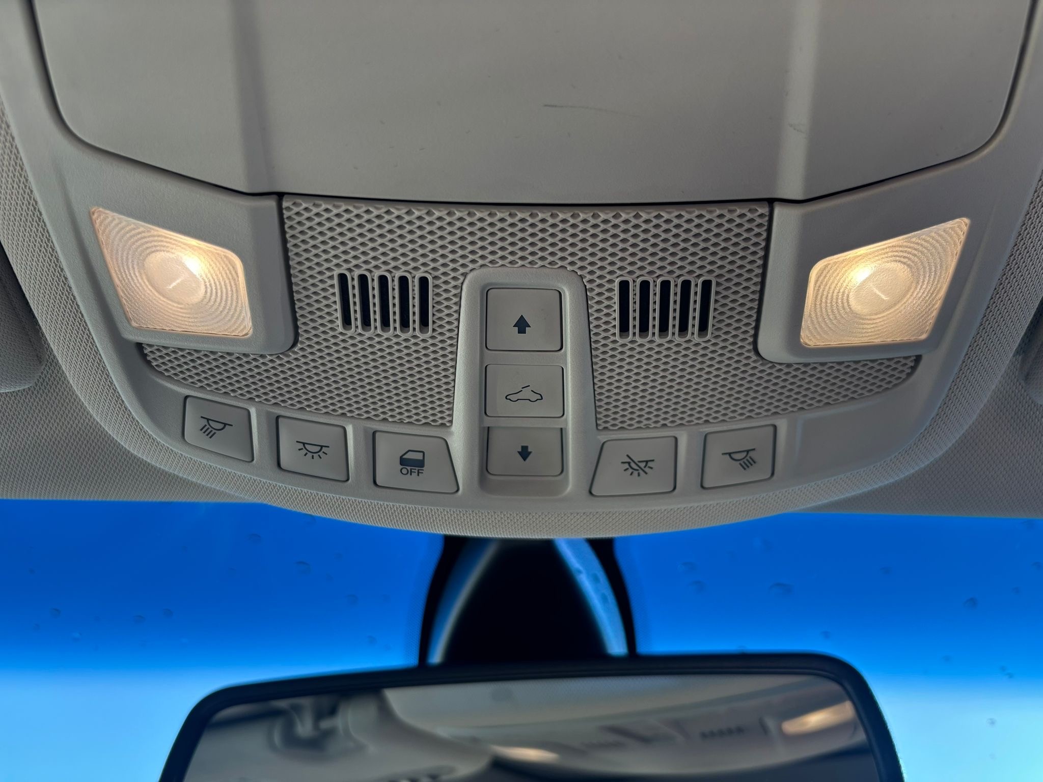 /canwestautoinc/2013-Lincoln-MKZ-7955743284230503.jpg