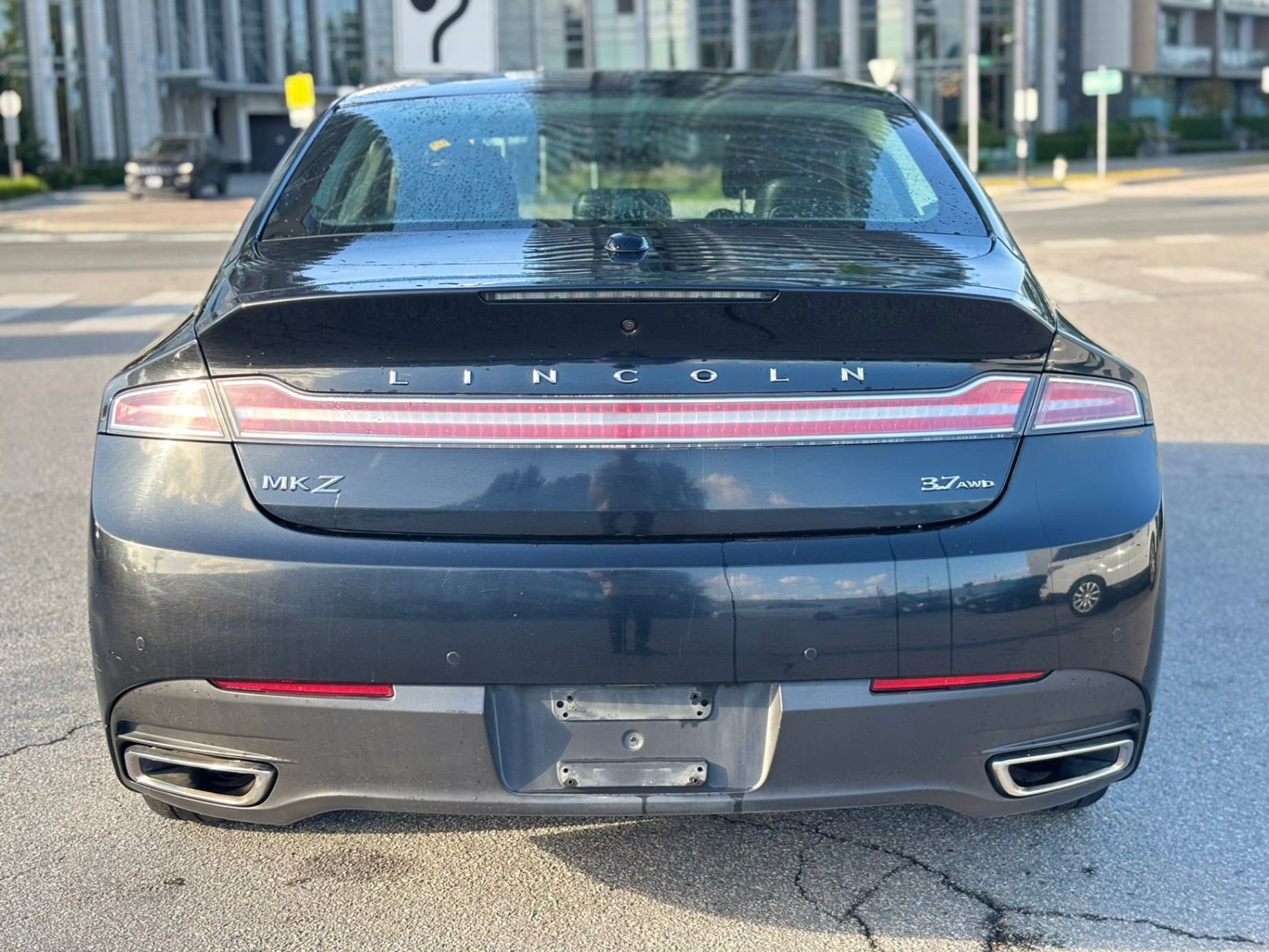 /canwestautoinc/2013-Lincoln-MKZ-8776362443348276.jpg