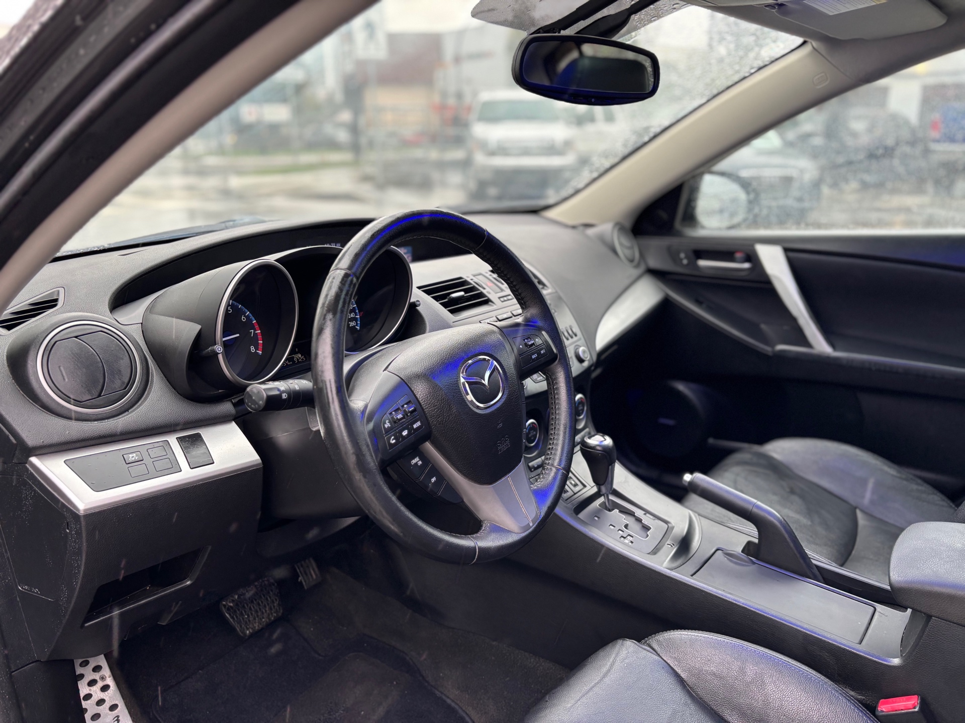 /canwestautoinc/2013-Mazda-Mazda3-22605223449796807.jpg