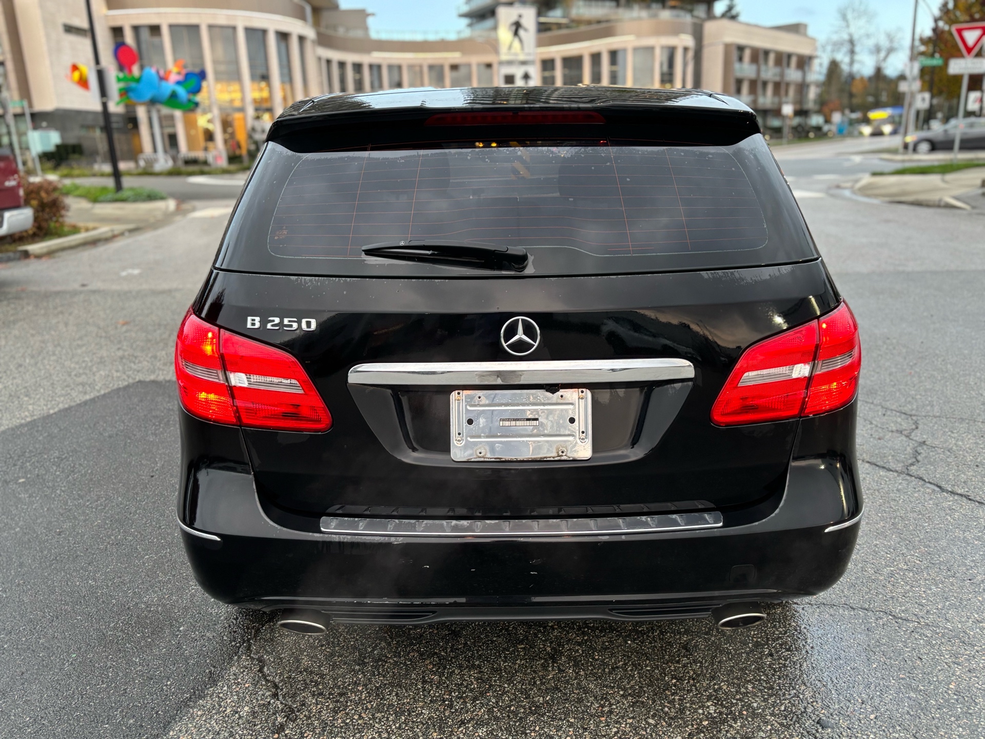 /canwestautoinc/2013-Mercedes-Benz-B-Class-21760960785826744.jpg