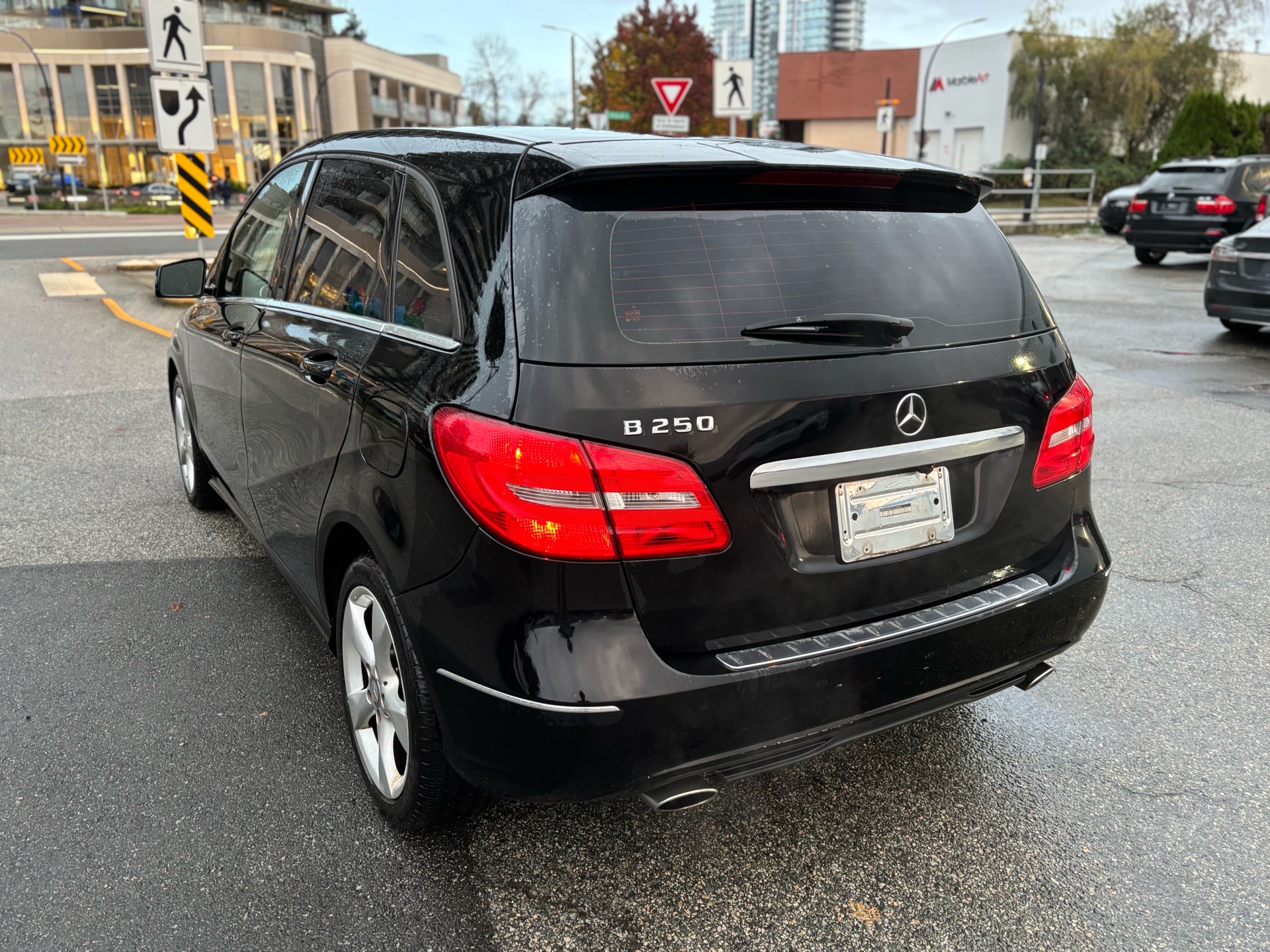 /canwestautoinc/2013-Mercedes-Benz-B-Class-22134660822940821.jpg