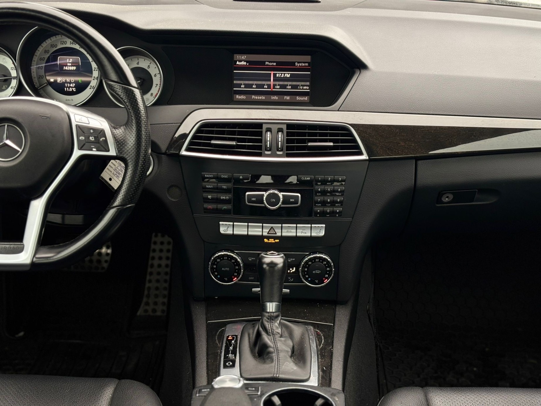 /canwestautoinc/2013-Mercedes-Benz-C-Class-9059695770125462.jpg