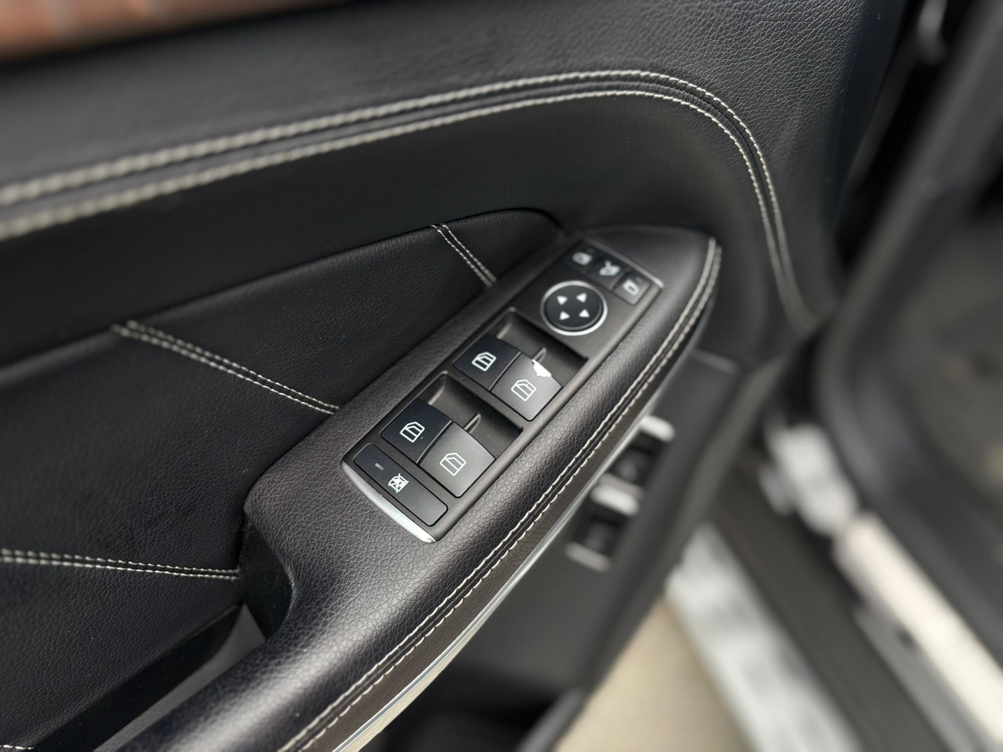 /canwestautoinc/2013-Mercedes-Benz-GL-Class-33376598304579663.jpg