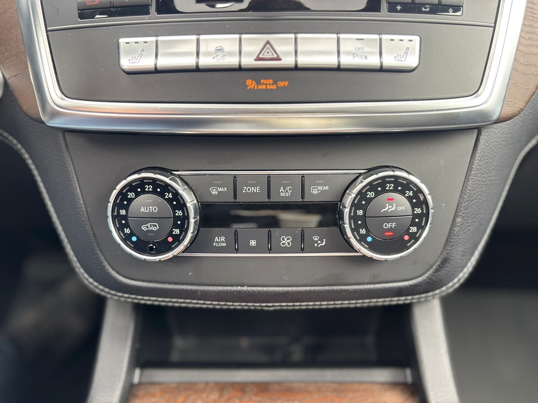 /canwestautoinc/2013-Mercedes-Benz-GL-Class-5080729974114342.jpg